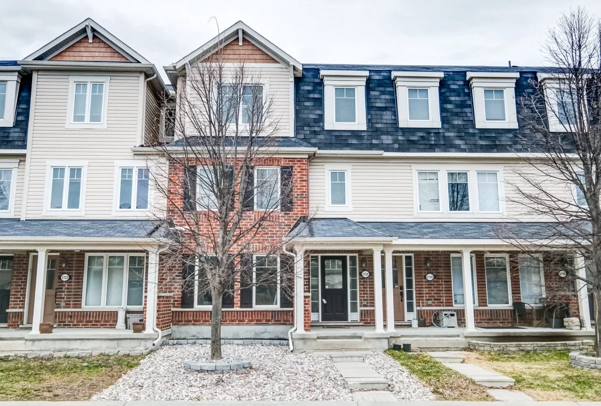 2724 Grand Canal St-Half Moon 