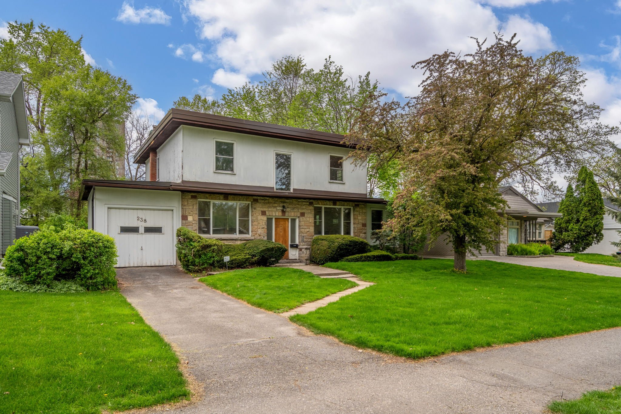 3-web-or-mls-238-island-park-dr.jpg