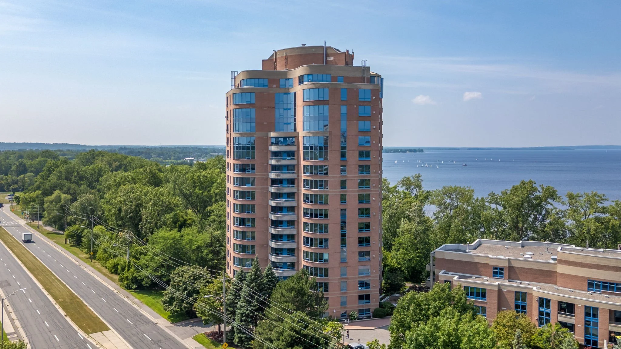 1-web-or-mls-3105-carling-ave-305.jpg