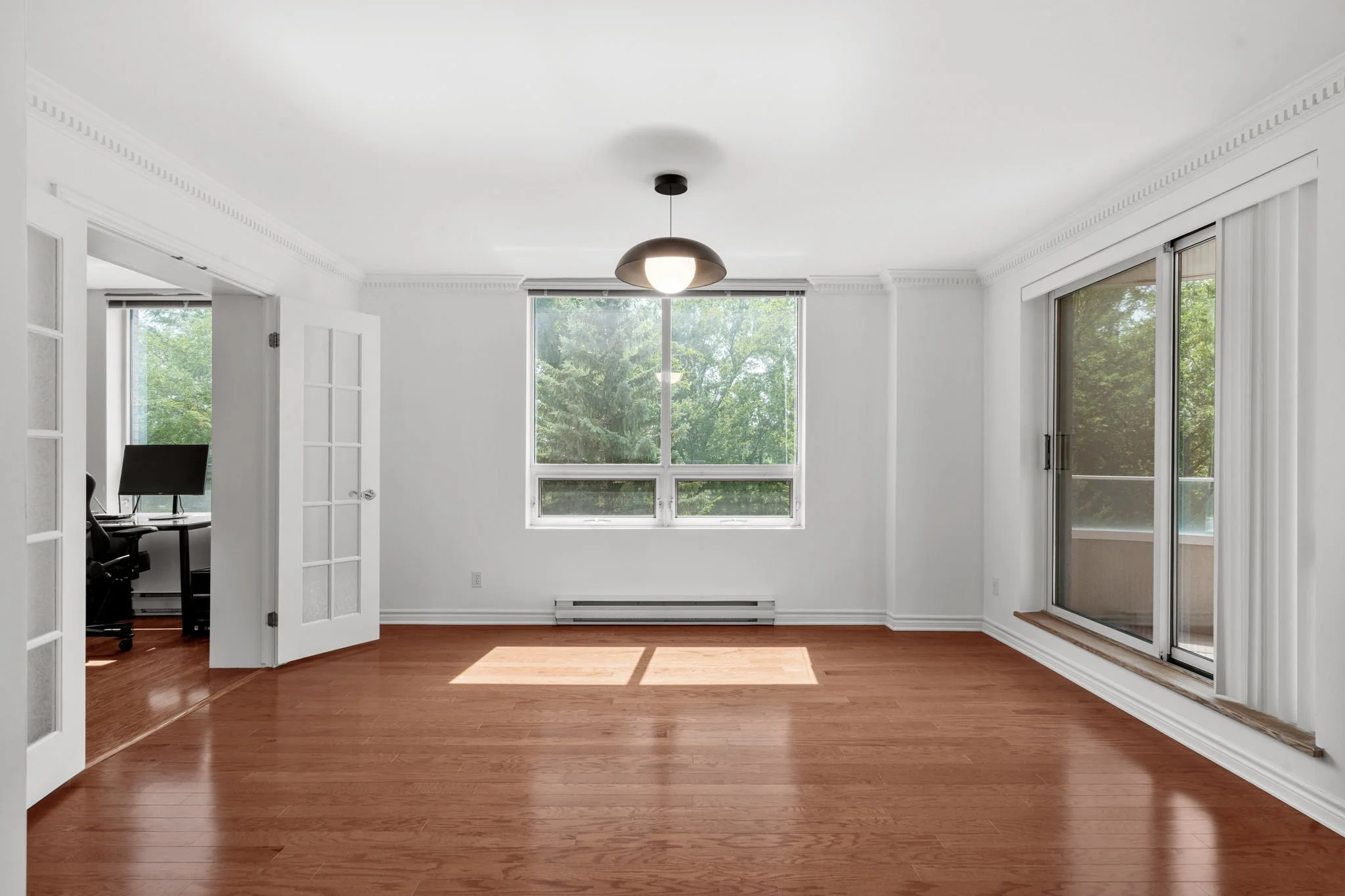 10-web-or-mls-3105-carling-ave-305.jpg