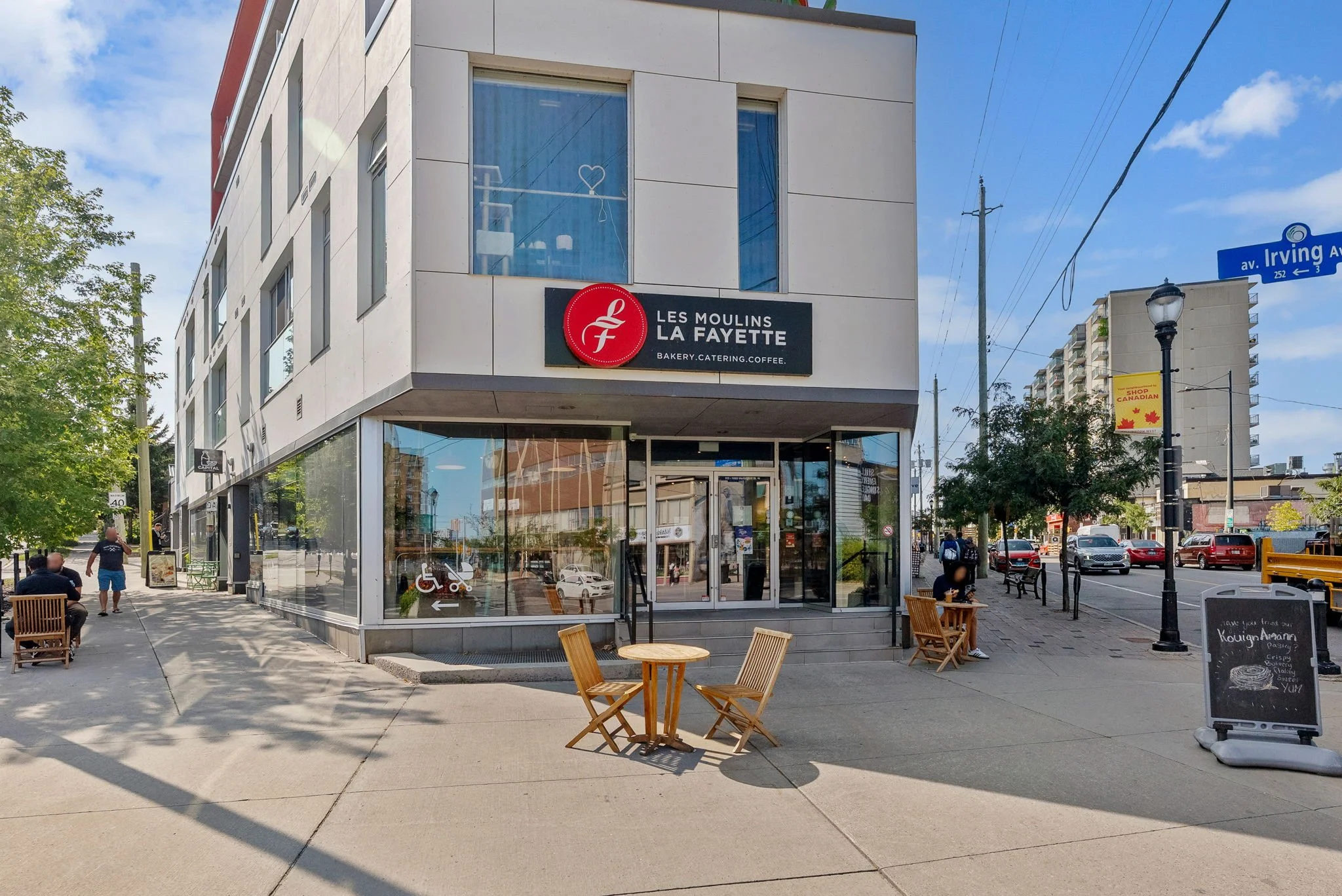 3-web-or-mls-1000-wellington-st-209.jpg