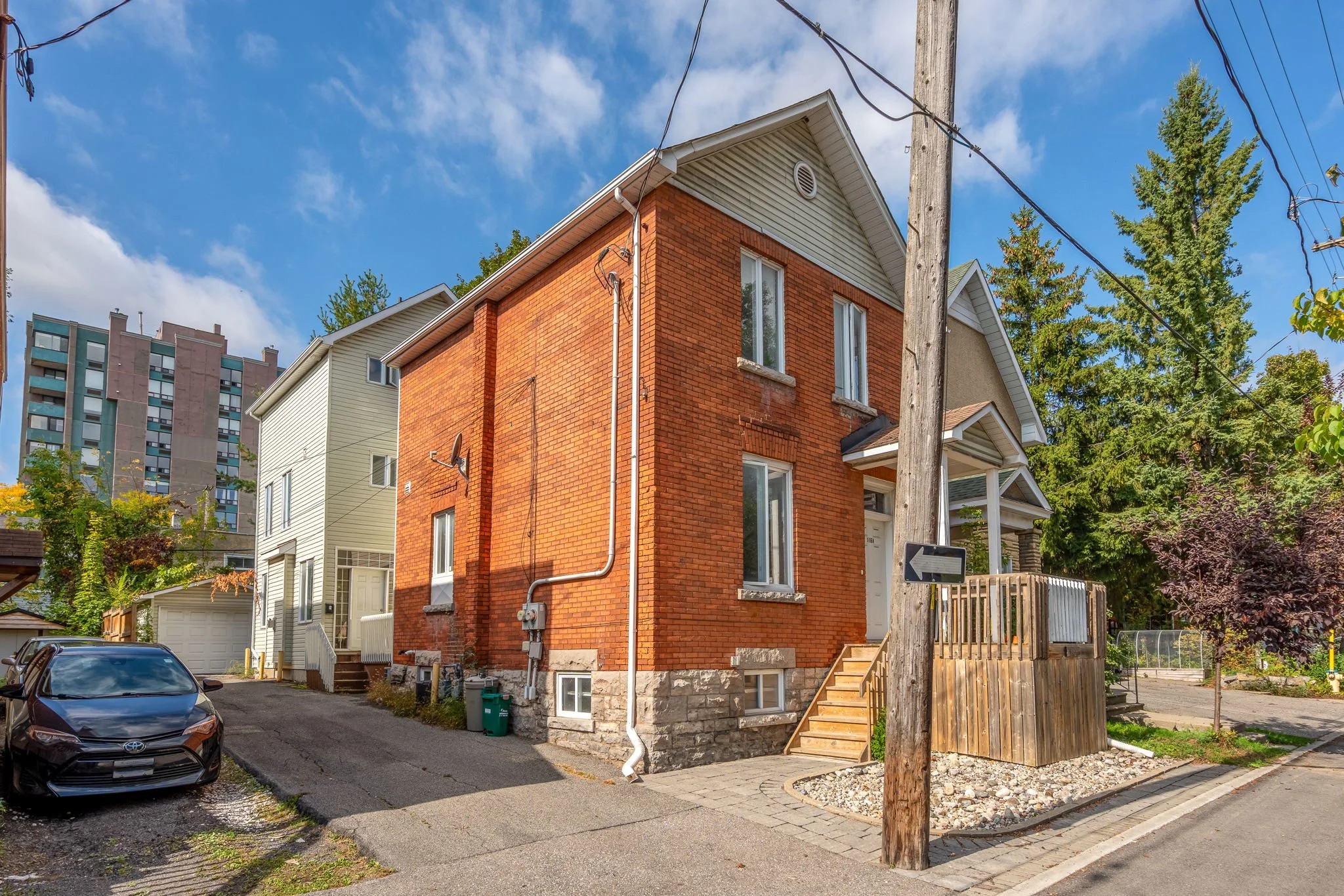 1-web-or-mls-116-cambridge-st-n-a-and-b.jpg