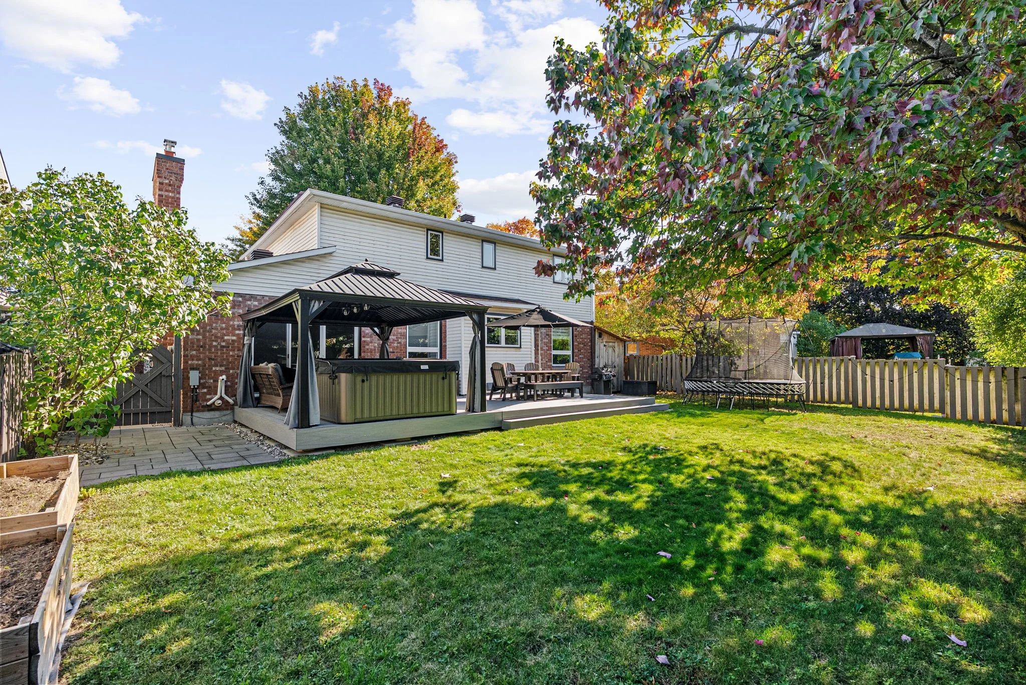 11-web-or-mls-12-mancil-dr.jpg
