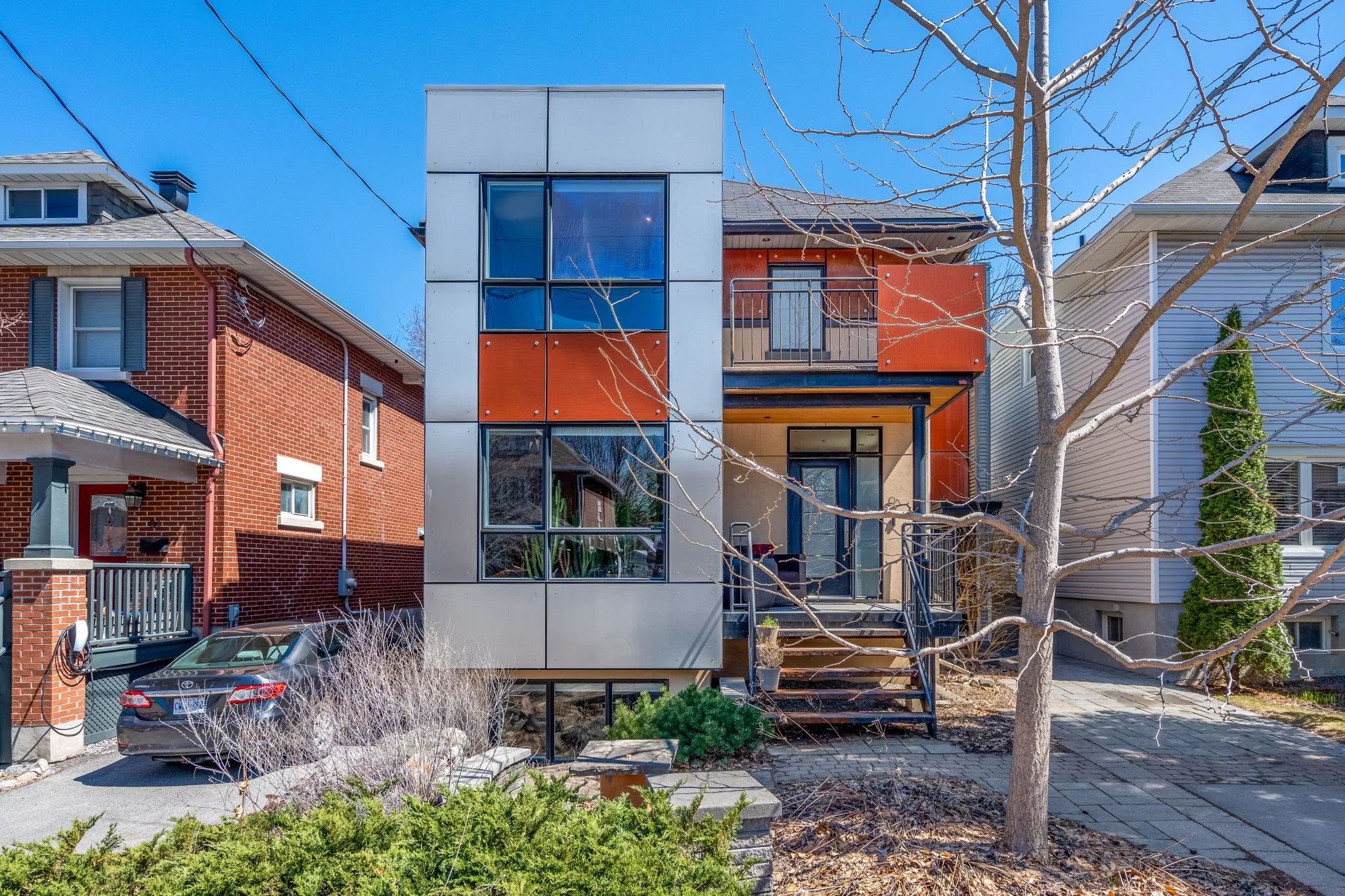 1-web-or-mls-93-gilchrist-ave.jpg