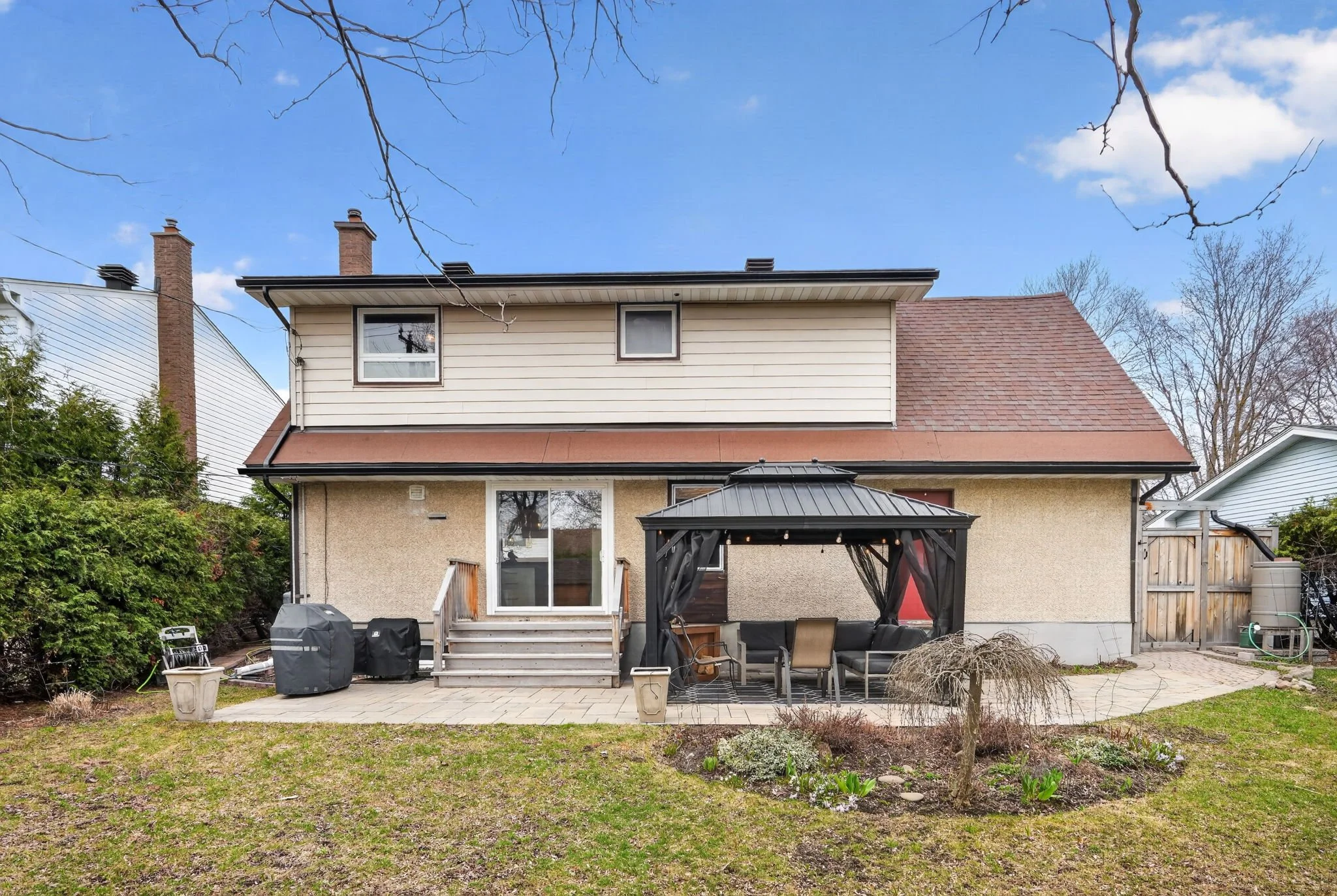 42-web-or-mls-1358-viking-dr.jpg