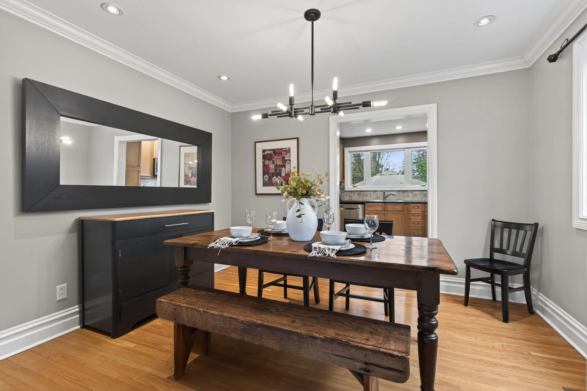 13-web-or-mls-1774-playfair-dr.jpg