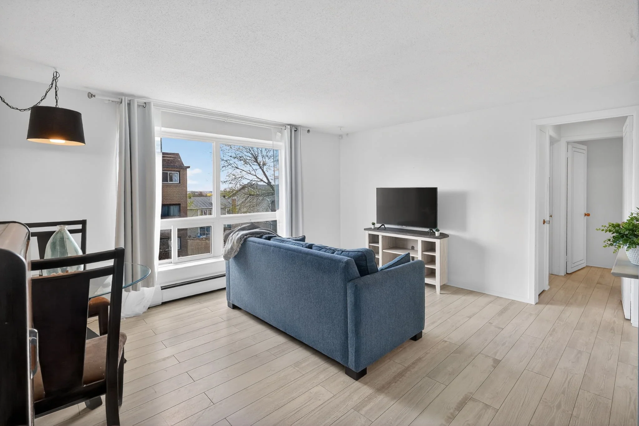15-web-or-mls-49-sumac-st-9.jpg