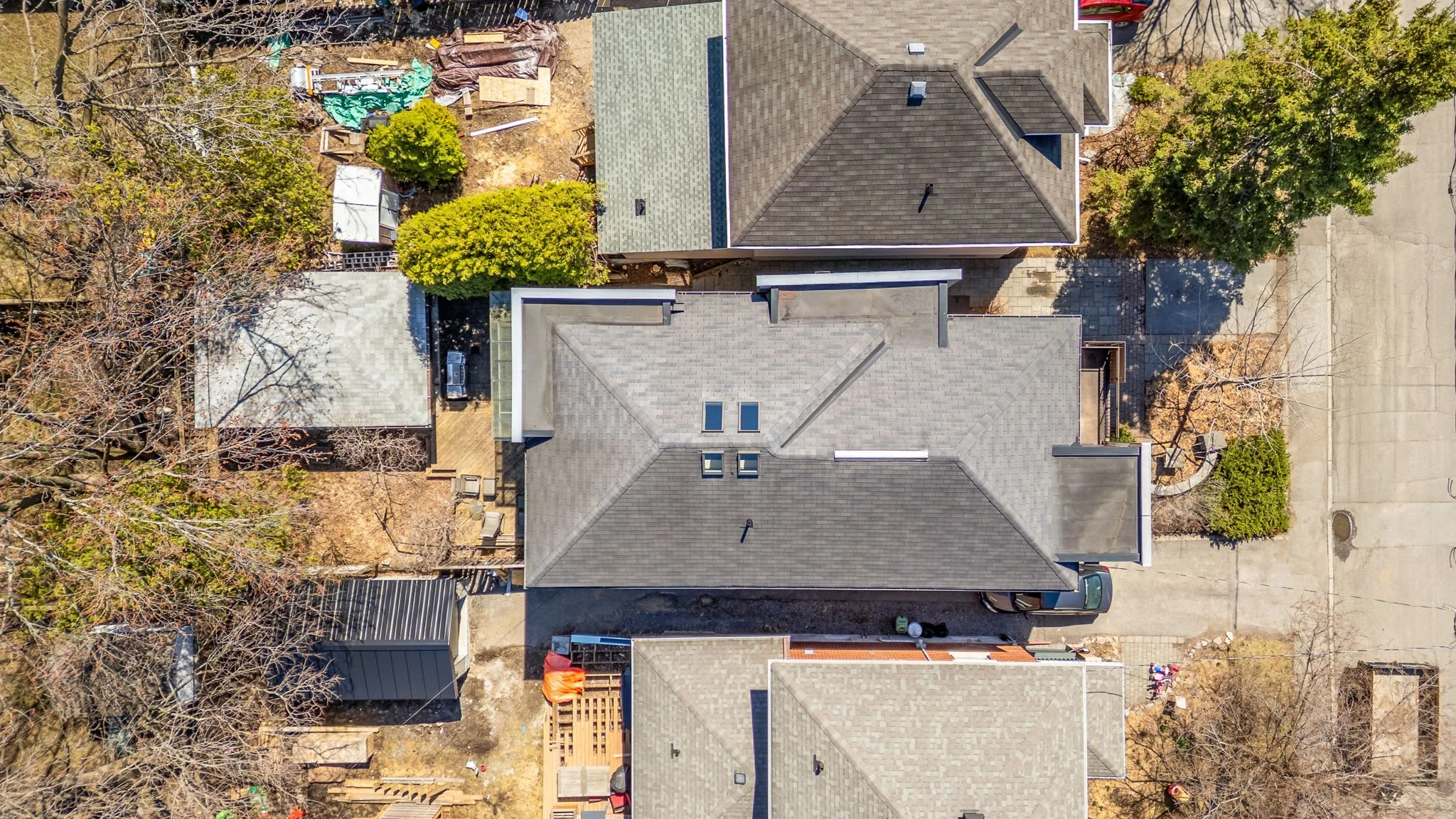 64-web-or-mls-93-gilchrist-ave.jpg