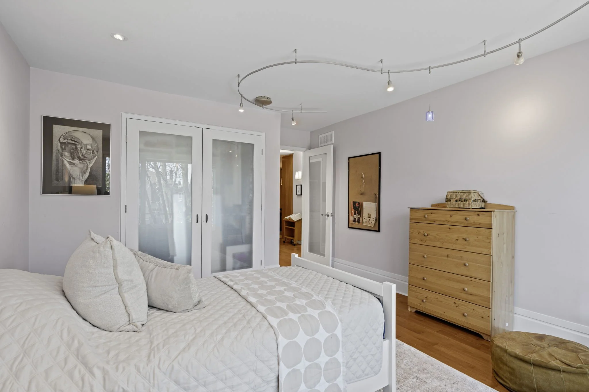 45-web-or-mls-93-gilchrist-ave.jpg