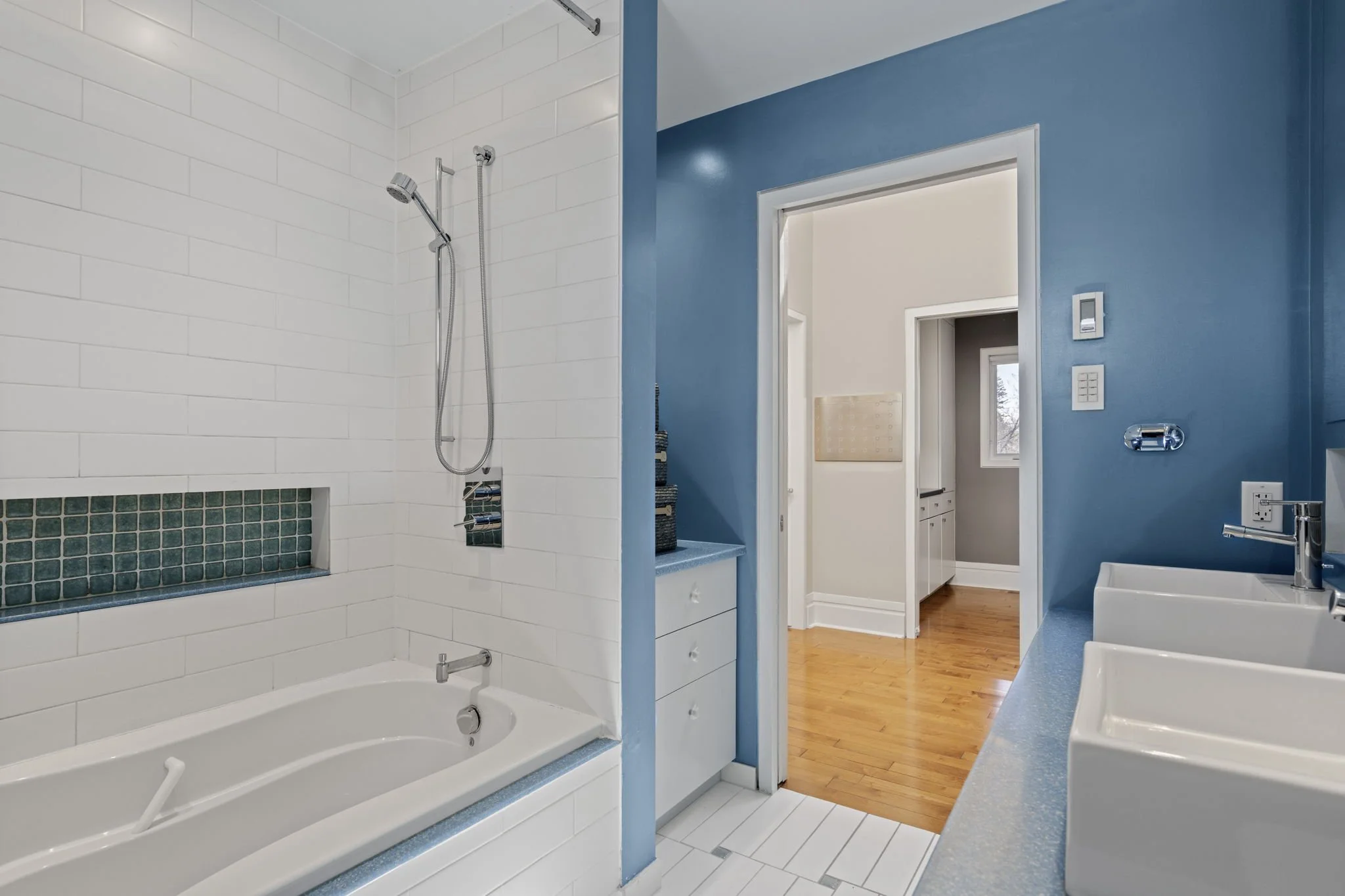 43-web-or-mls-93-gilchrist-ave.jpg