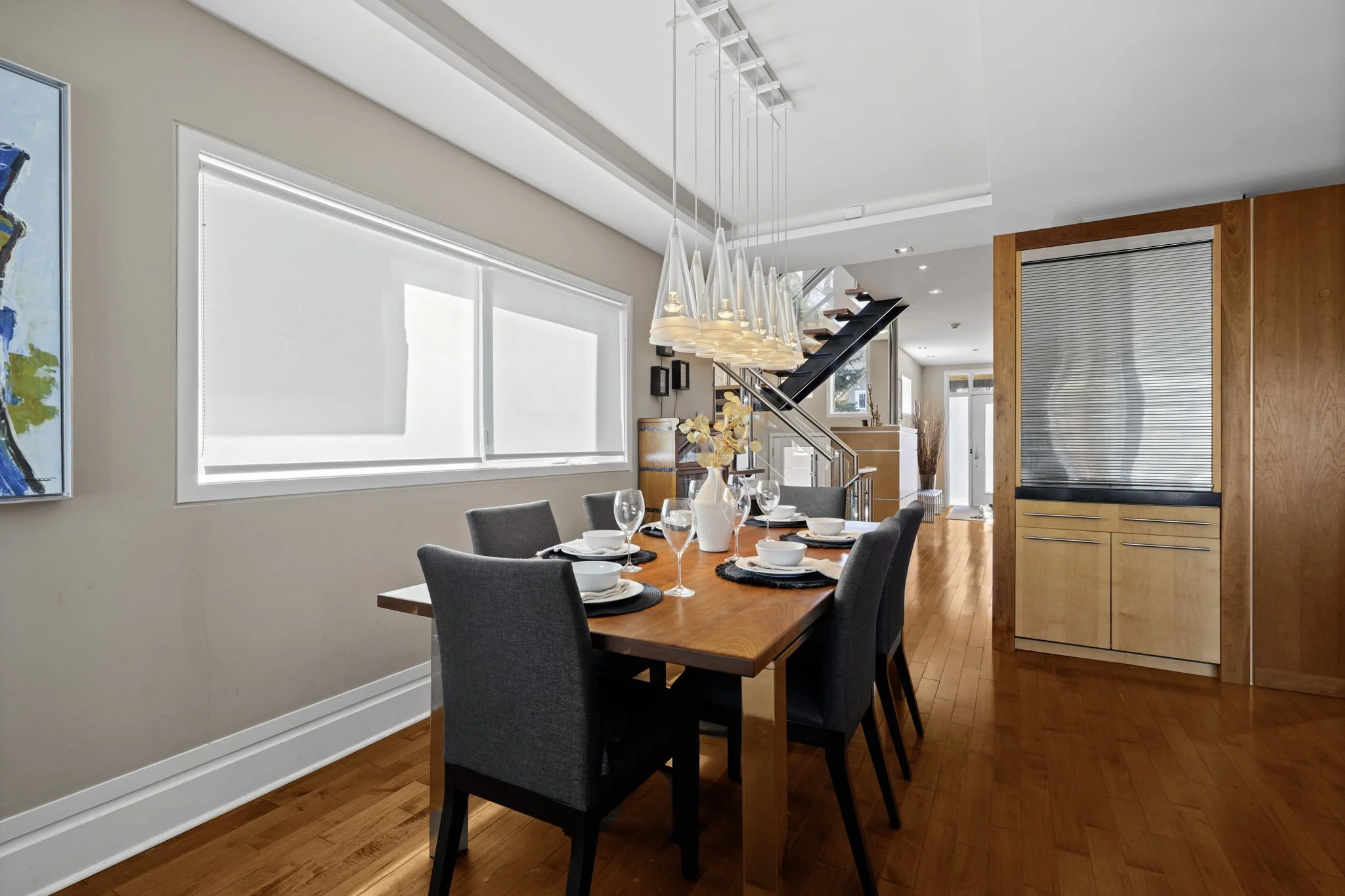 16-web-or-mls-93-gilchrist-ave.jpg