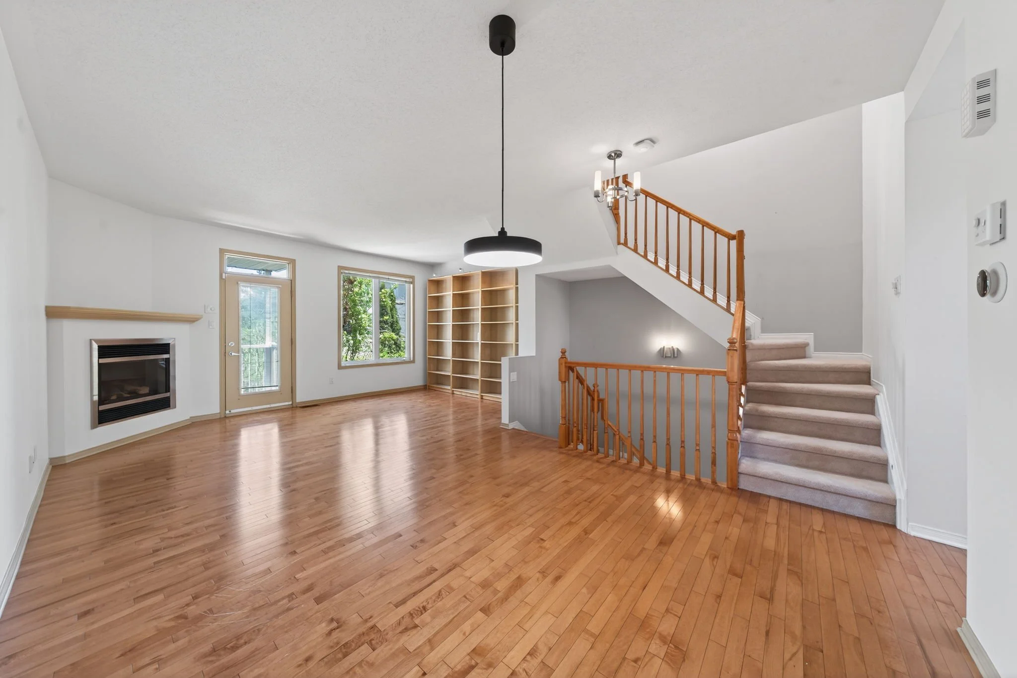 15-web-or-mls-27-briarway-private.jpg