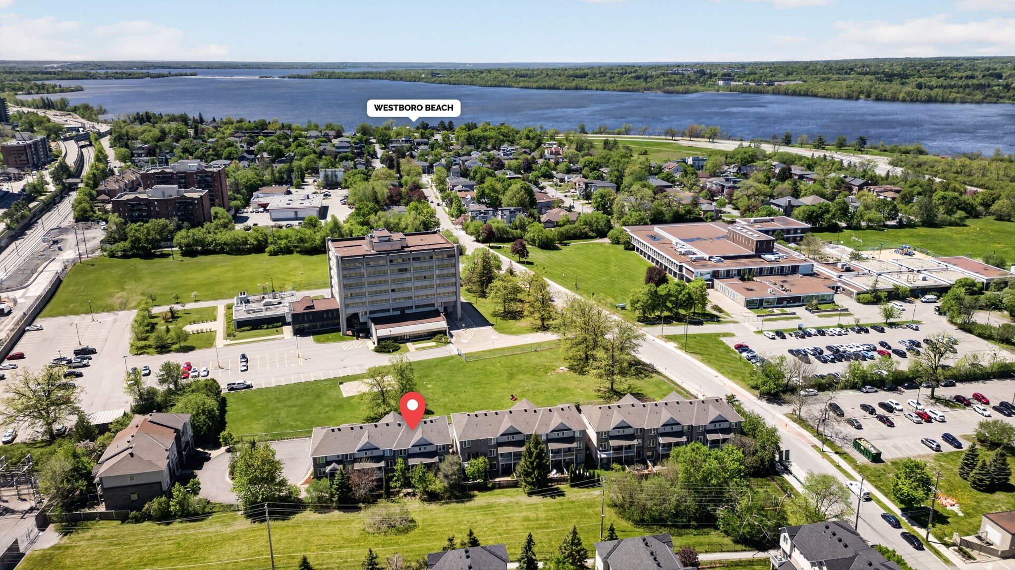 38-web-or-mls-27-briarway-private.jpg
