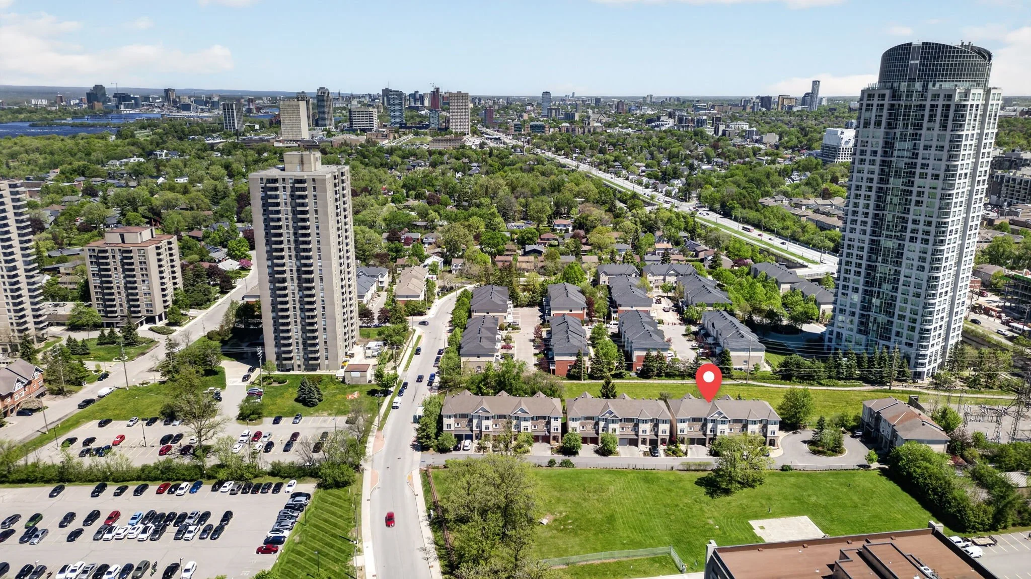 39-web-or-mls-27-briarway-private.jpg