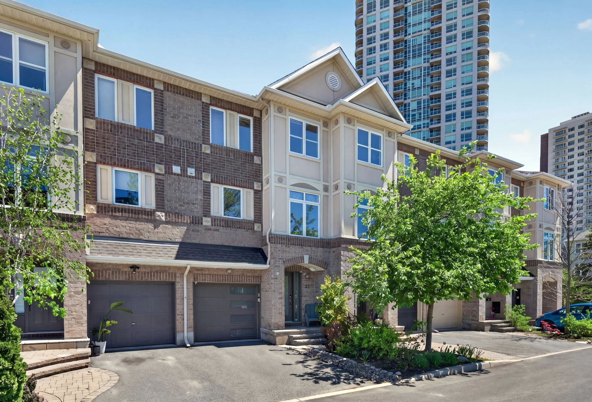 27 Briarway Pvt