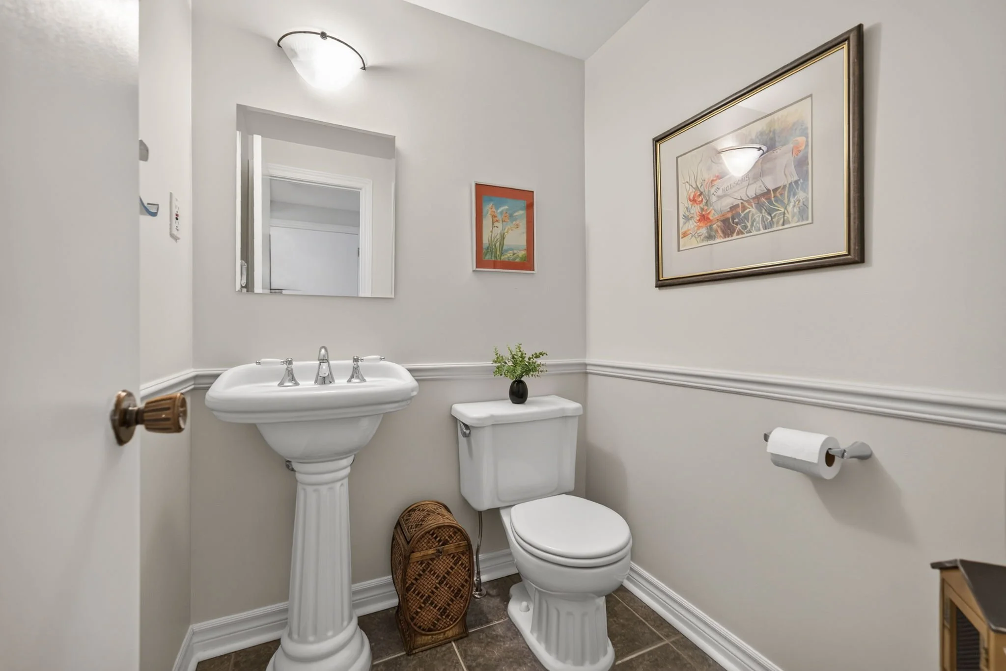 25-web-or-mls-19-woodhill-crescent.jpg