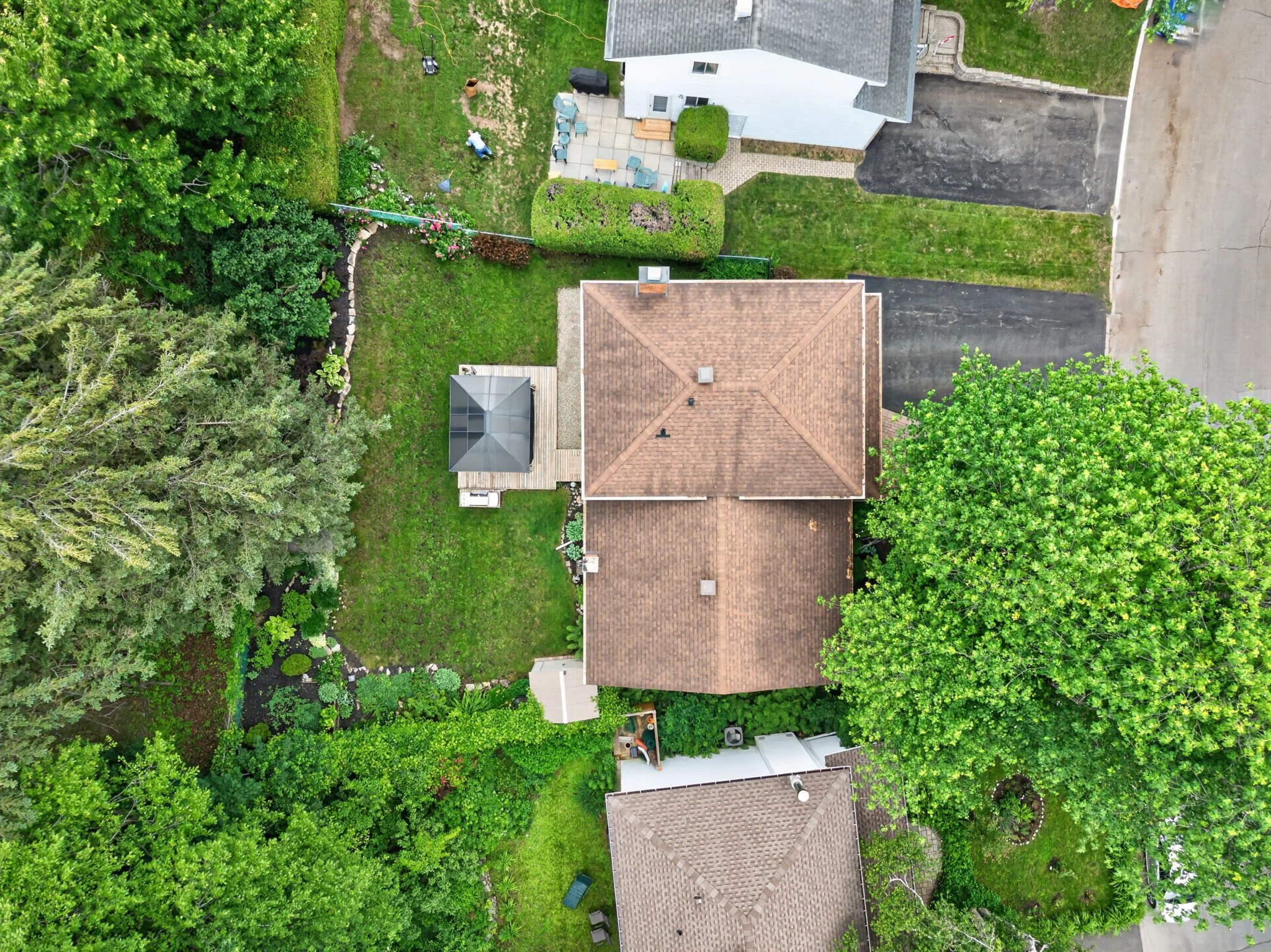 56-web-or-mls-19-woodhill-crescent.jpg