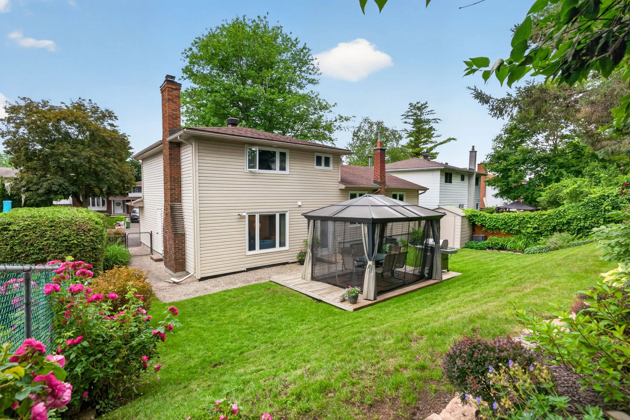 39-web-or-mls-19-woodhill-crescent.jpg