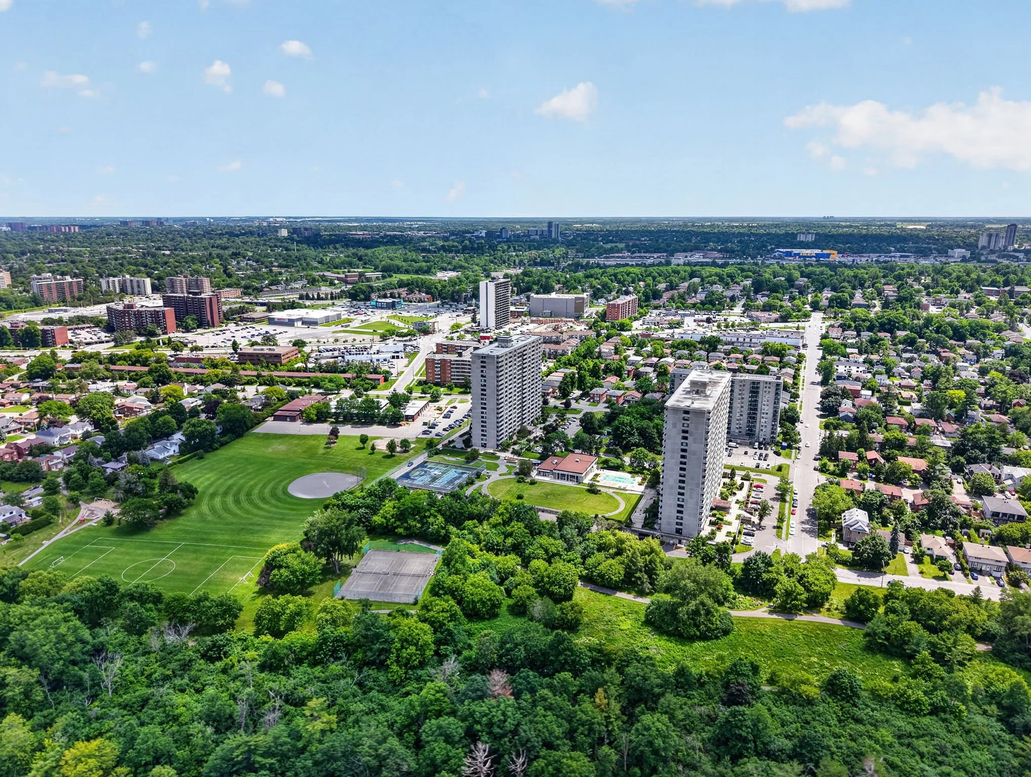 7-web-or-mls-2625-regina-st-1102.jpg