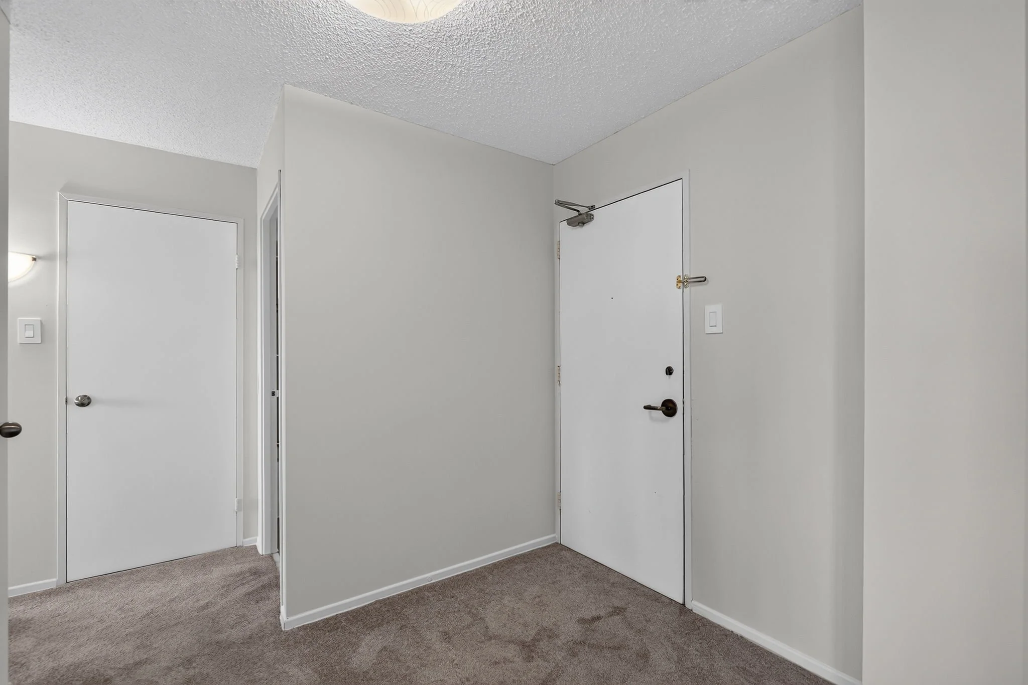 19-web-or-mls-2625-regina-st-1102.jpg