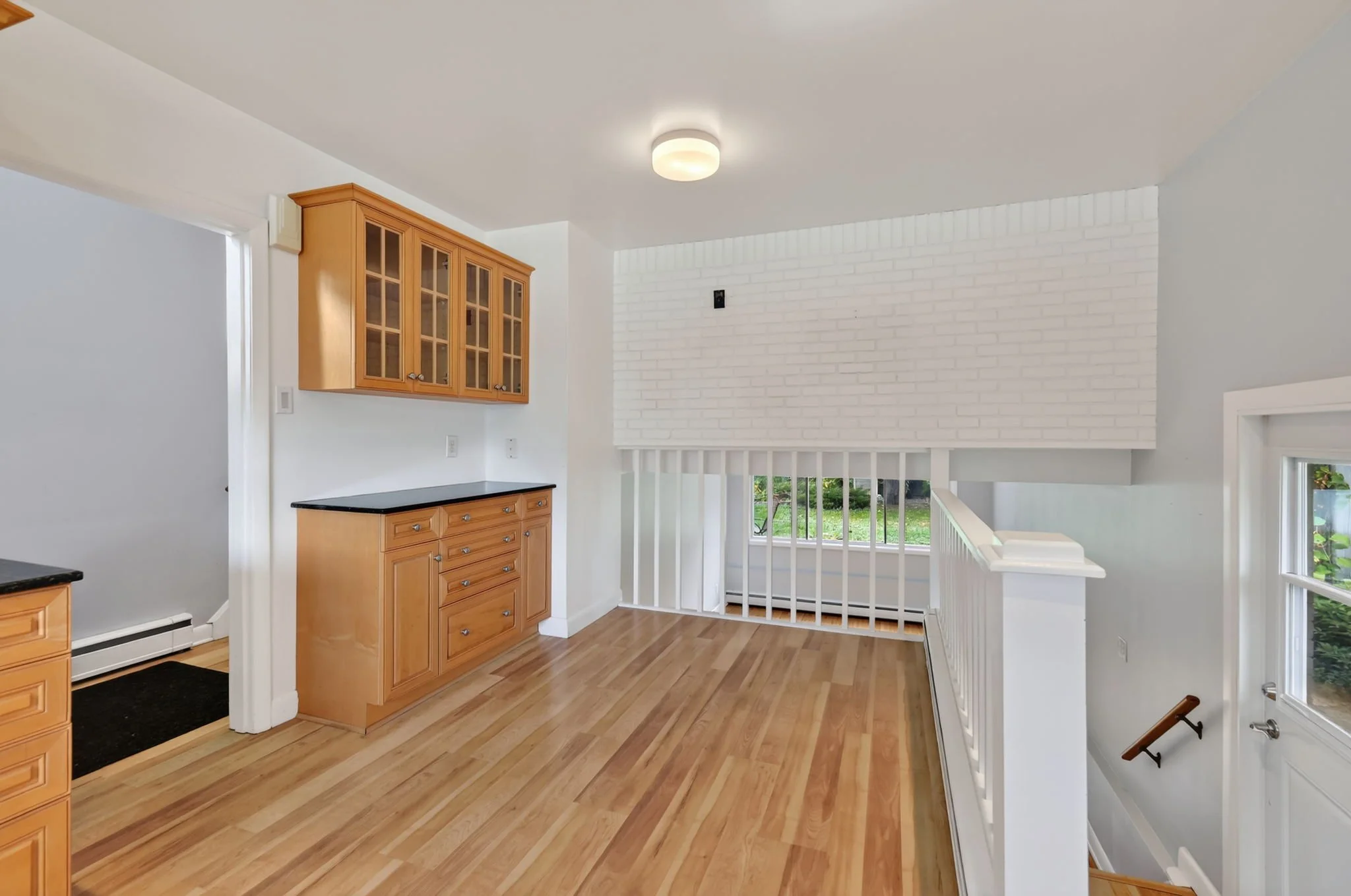 11-web-or-mls-1228-henry-farm-dr.jpg