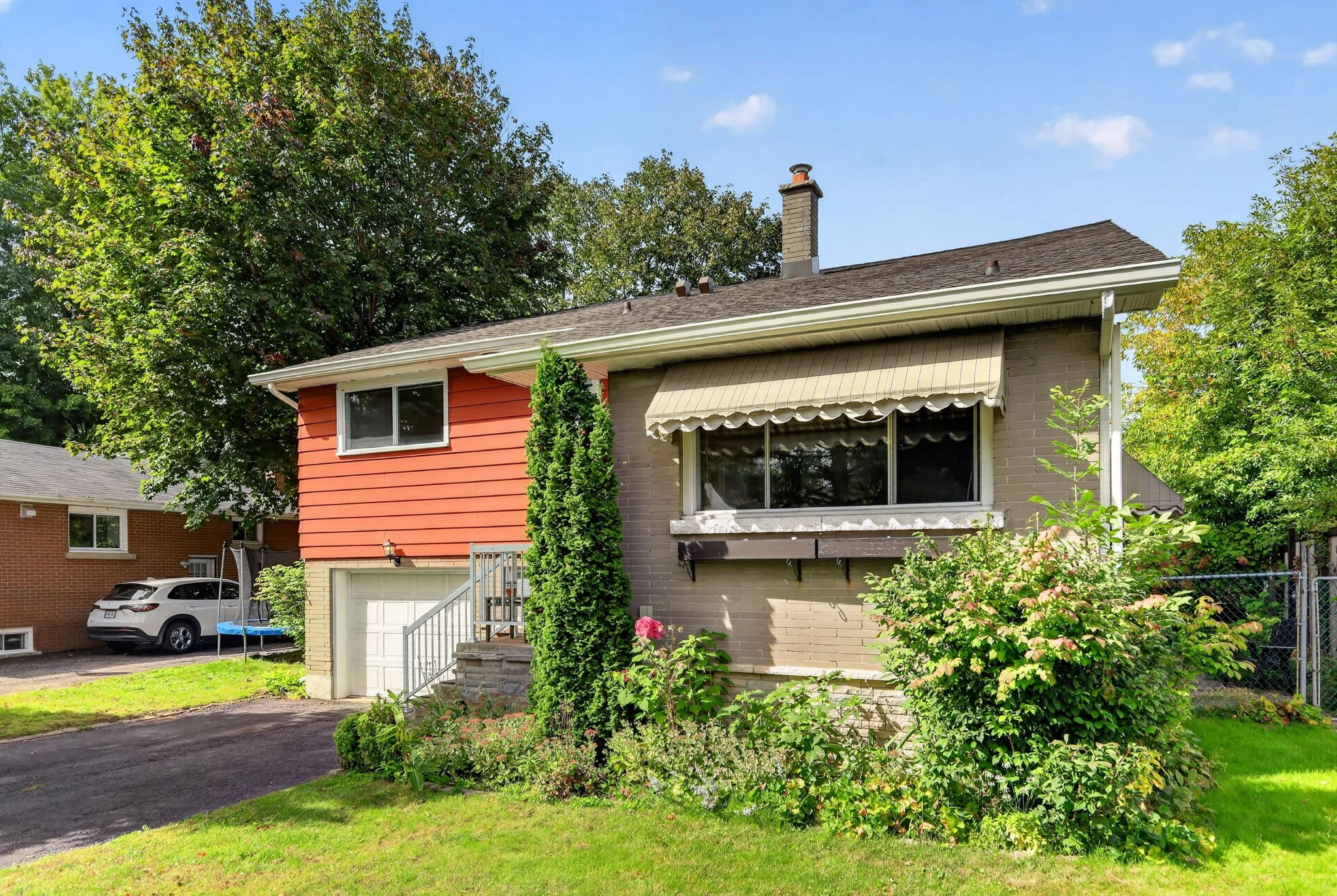 3-web-or-mls-1228-henry-farm-dr.jpg
