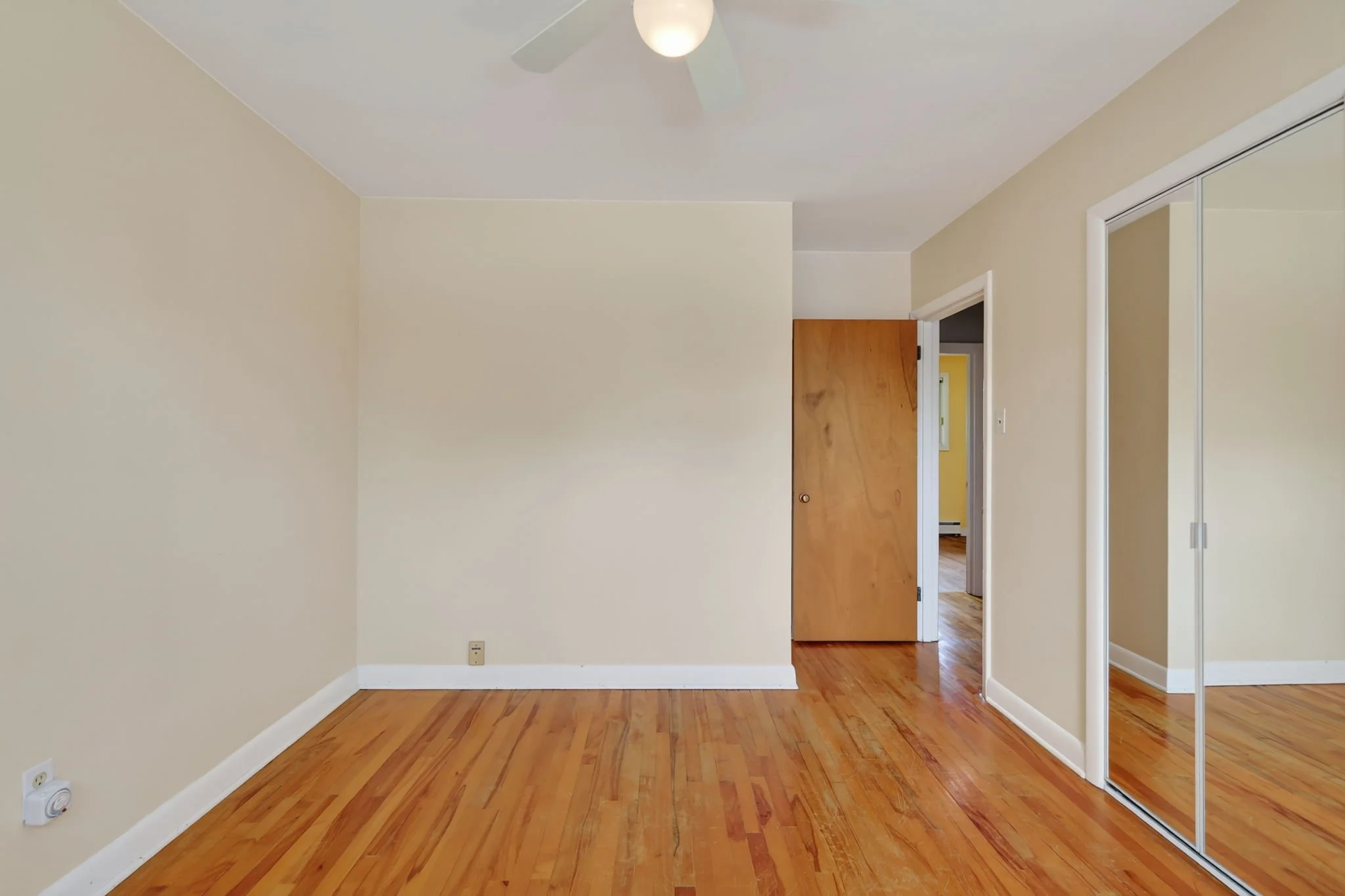 33-web-or-mls-1228-henry-farm-dr.jpg
