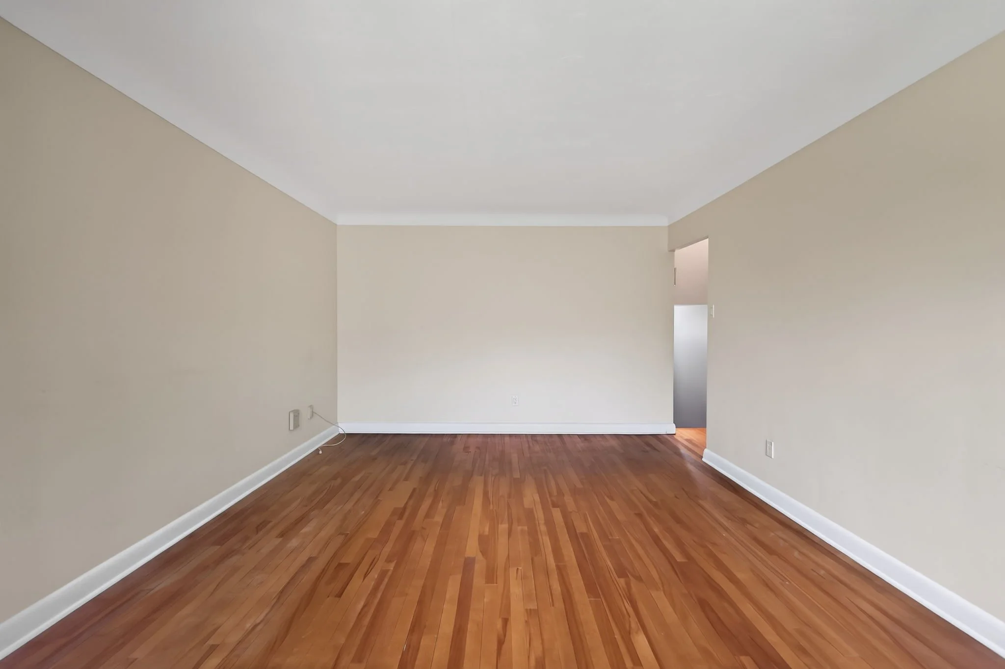 25-web-or-mls-1228-henry-farm-dr.jpg