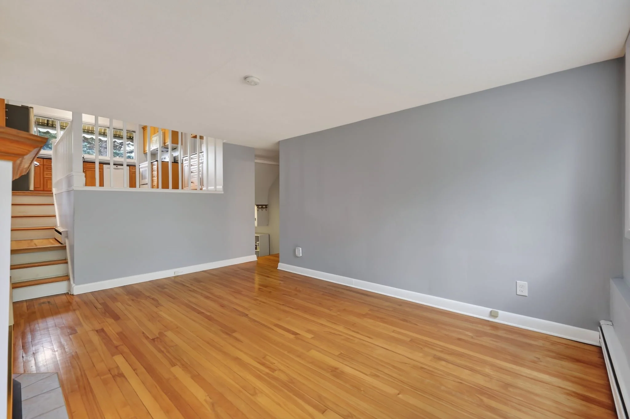 18-web-or-mls-1228-henry-farm-dr.jpg
