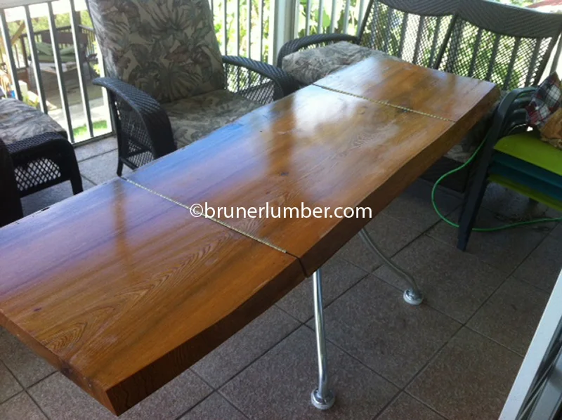 Table 026.jpg