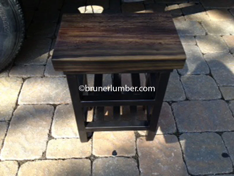 Table 039.jpg