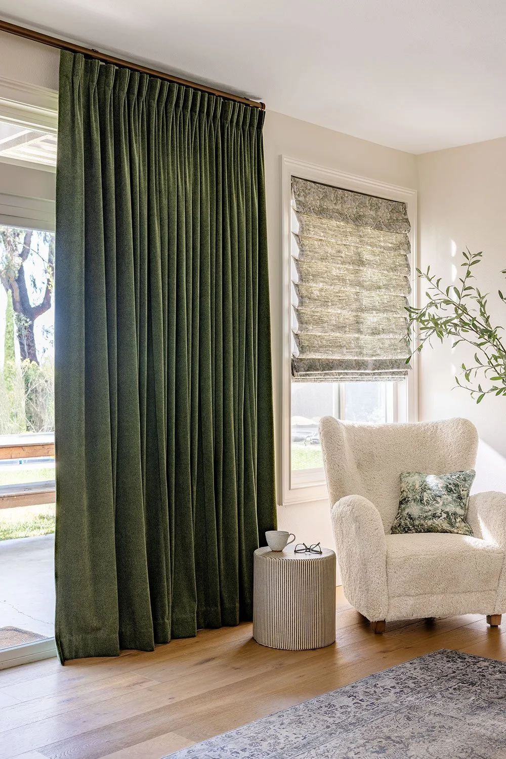Two_Finger_Pinch_Pleat_Drapery_7.jpg