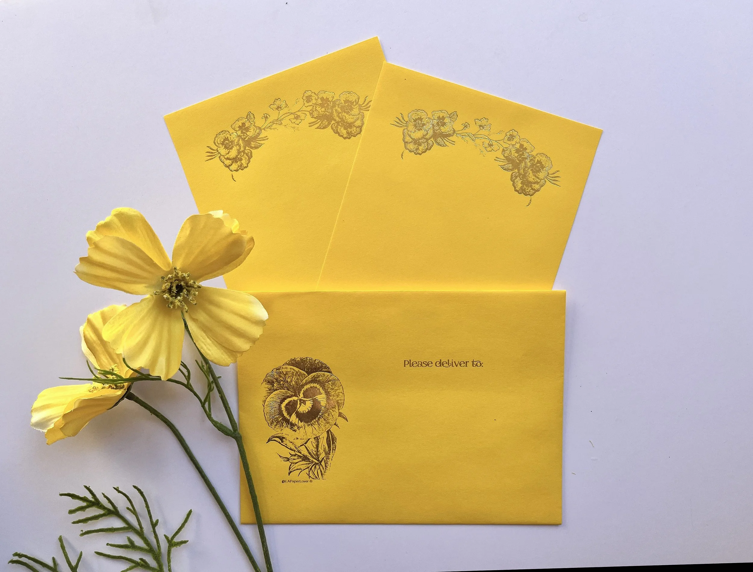 https://i.etsystatic.com/5971029/r/il/6372f5/3998653252/il_fullxfull.3998653252_2acf.jpg