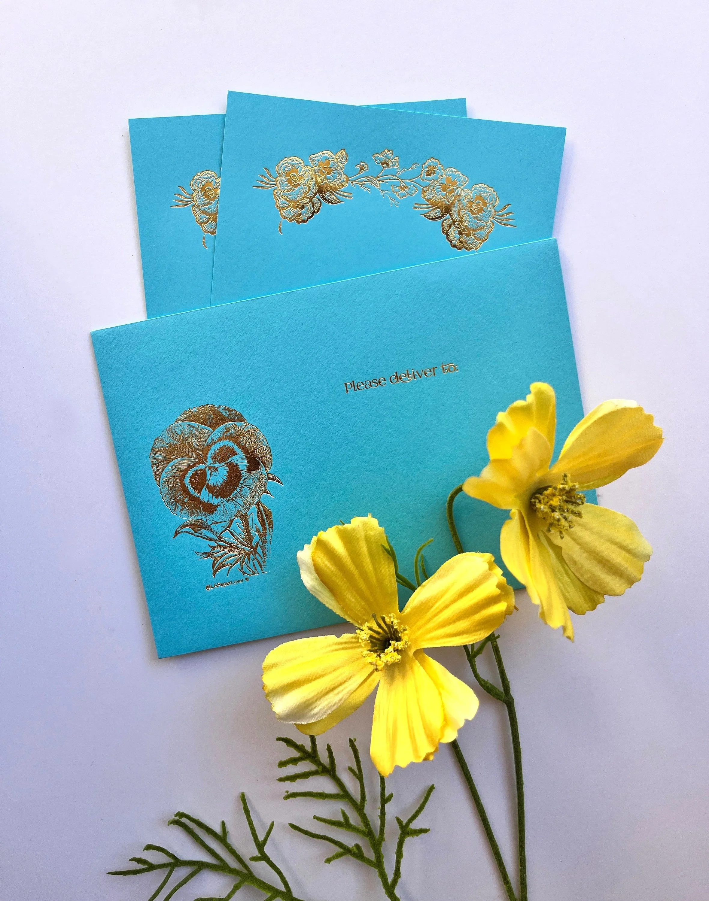 https://i.etsystatic.com/5971029/r/il/74a90b/3998650548/il_fullxfull.3998650548_cs25.jpg