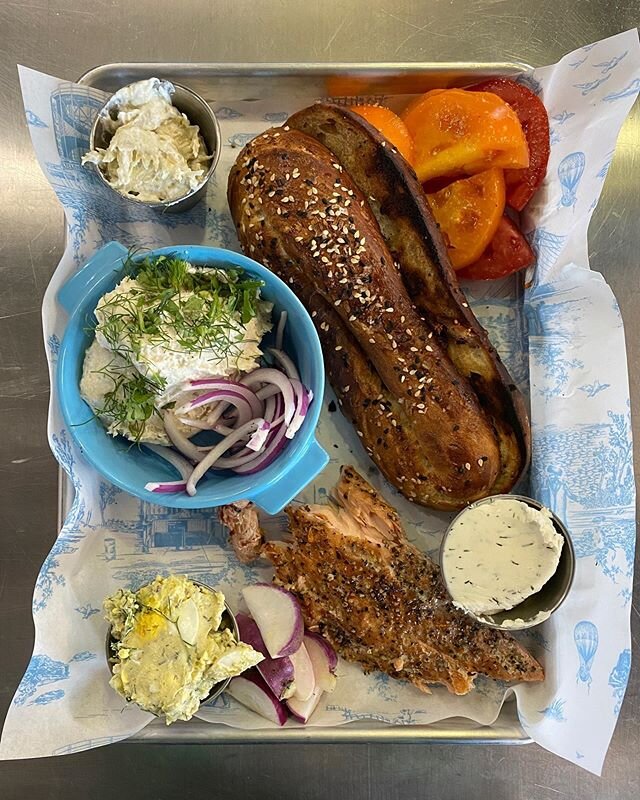 We&rsquo;ve been waiting for this...we just needed summer to peek its head and give us some beautiful bounty produce to balance all these spreads. Welcome the smoked fish platter! An homage to Russ and Daughters, styled with our Jerusalem style bagel