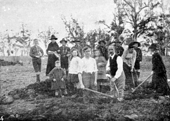   Members of the Crowhurst family preparing spot for Fuller tree, 18/7/1918.&nbsp;  [Weekly Courier 25th July 1918 p21] 