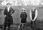   Rev Overend and assistants, 18/7/1918.&nbsp;  [Weekly Courier 25th July 1918 p21] 