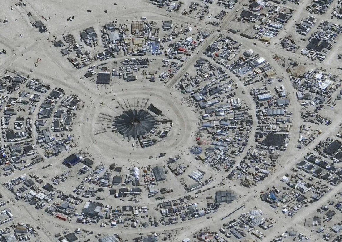 When bosses think event management is about cocktails and canapés