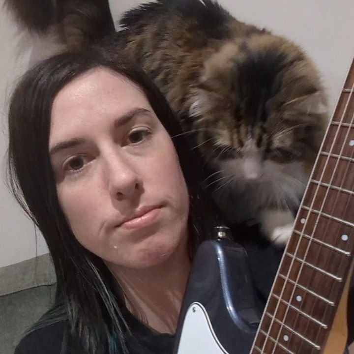 I use only the best to oversee my set up and gear prep for shows. Straplocks checked 👌 

🎟️Grab tickets from metropolistouring.com 🎟️