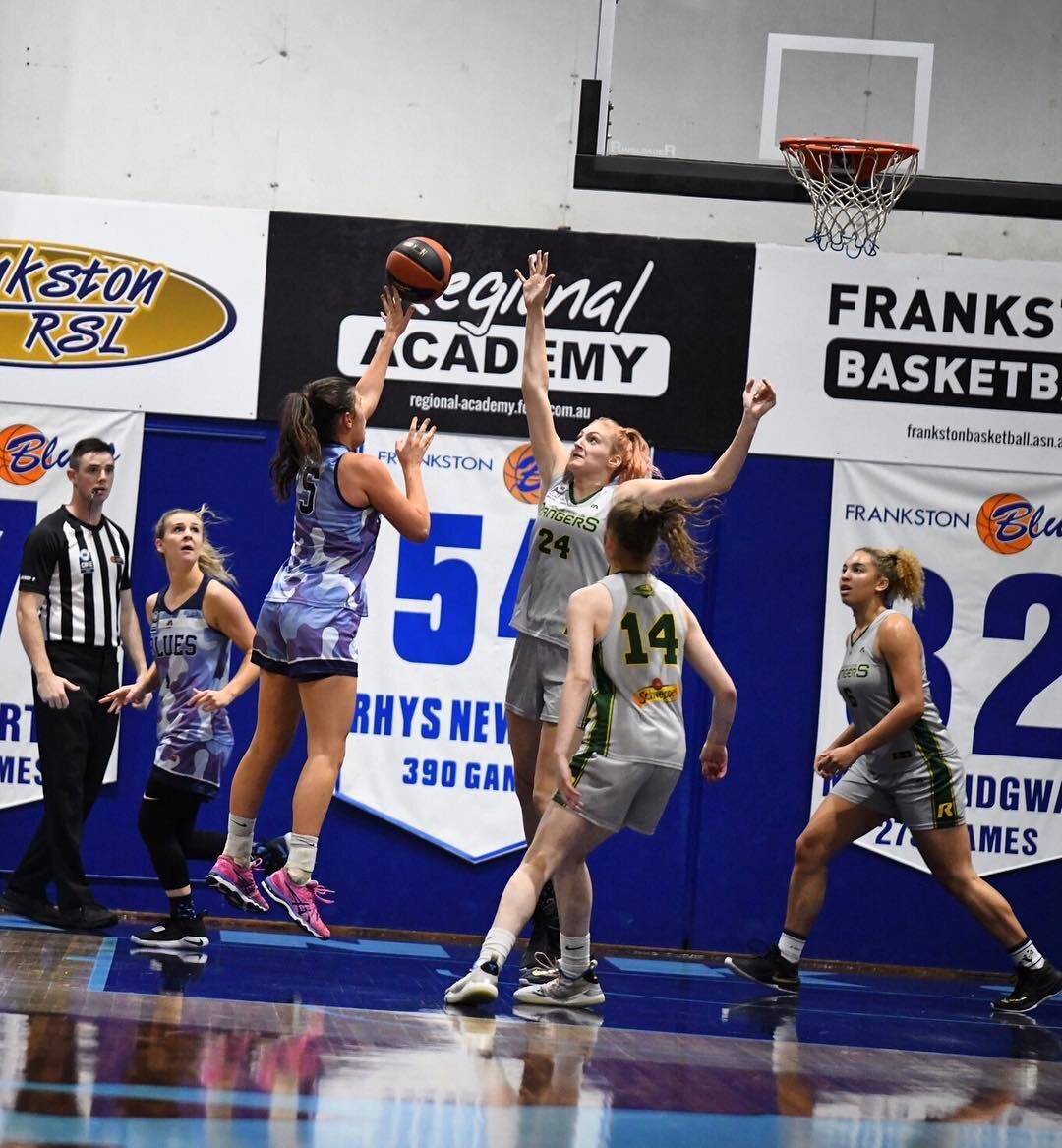 gamee day 👐🏽 @nbl1 @frankstonblues