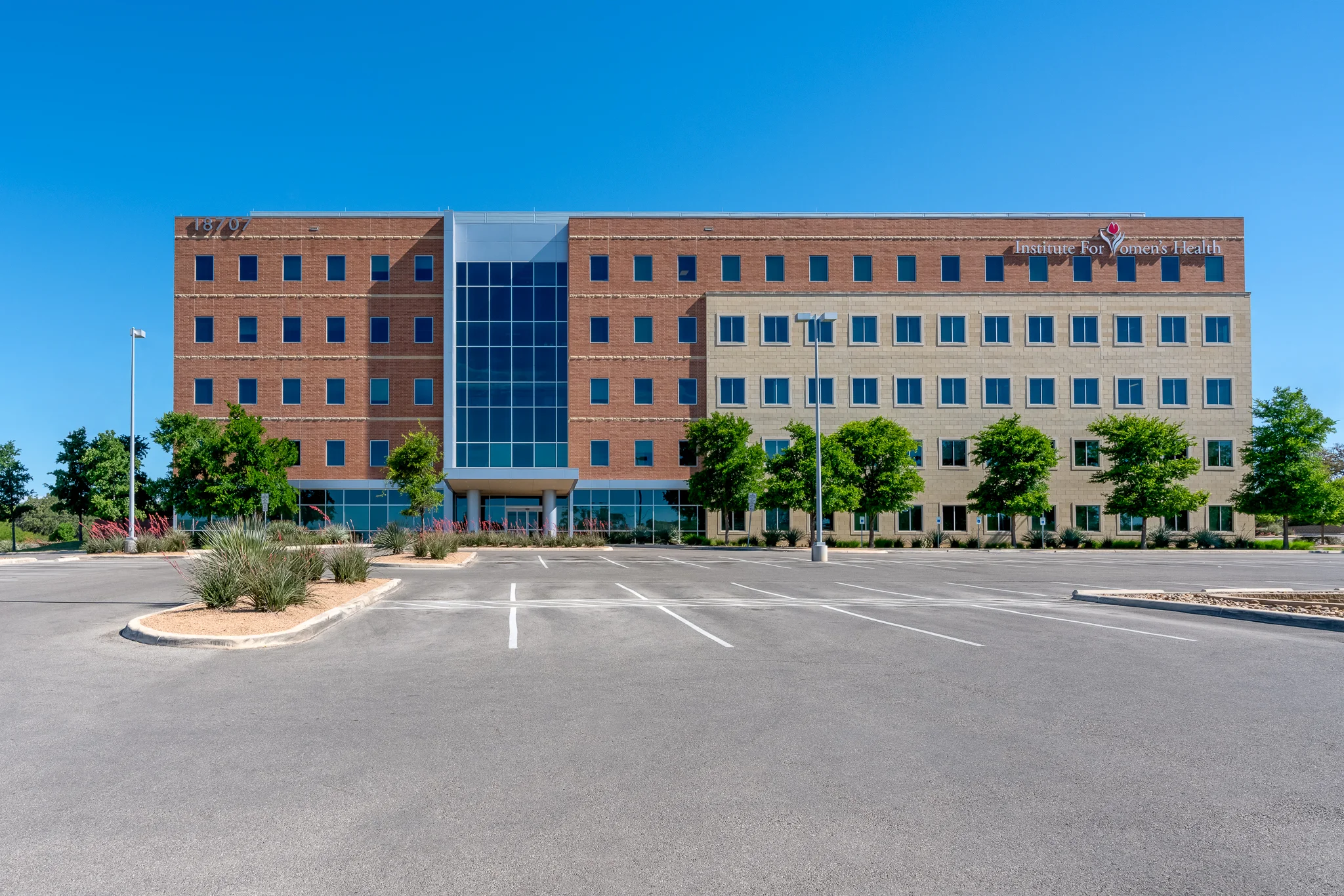 Transwestern Medical Building Leasing Portfolio-web-size-9-no-lamp-9.jpg