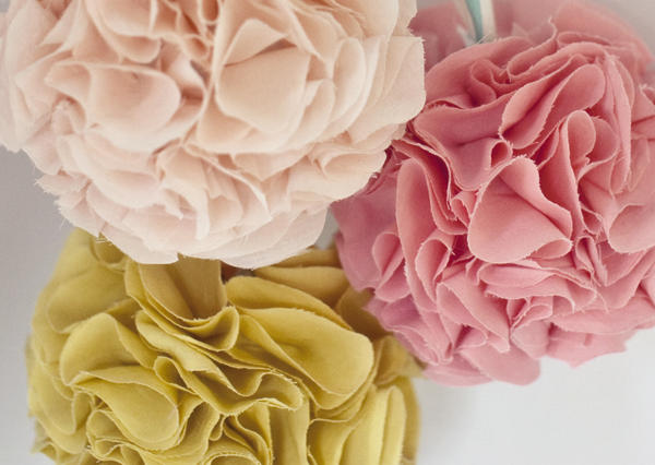 Image of DIY Fabric Pom Poms