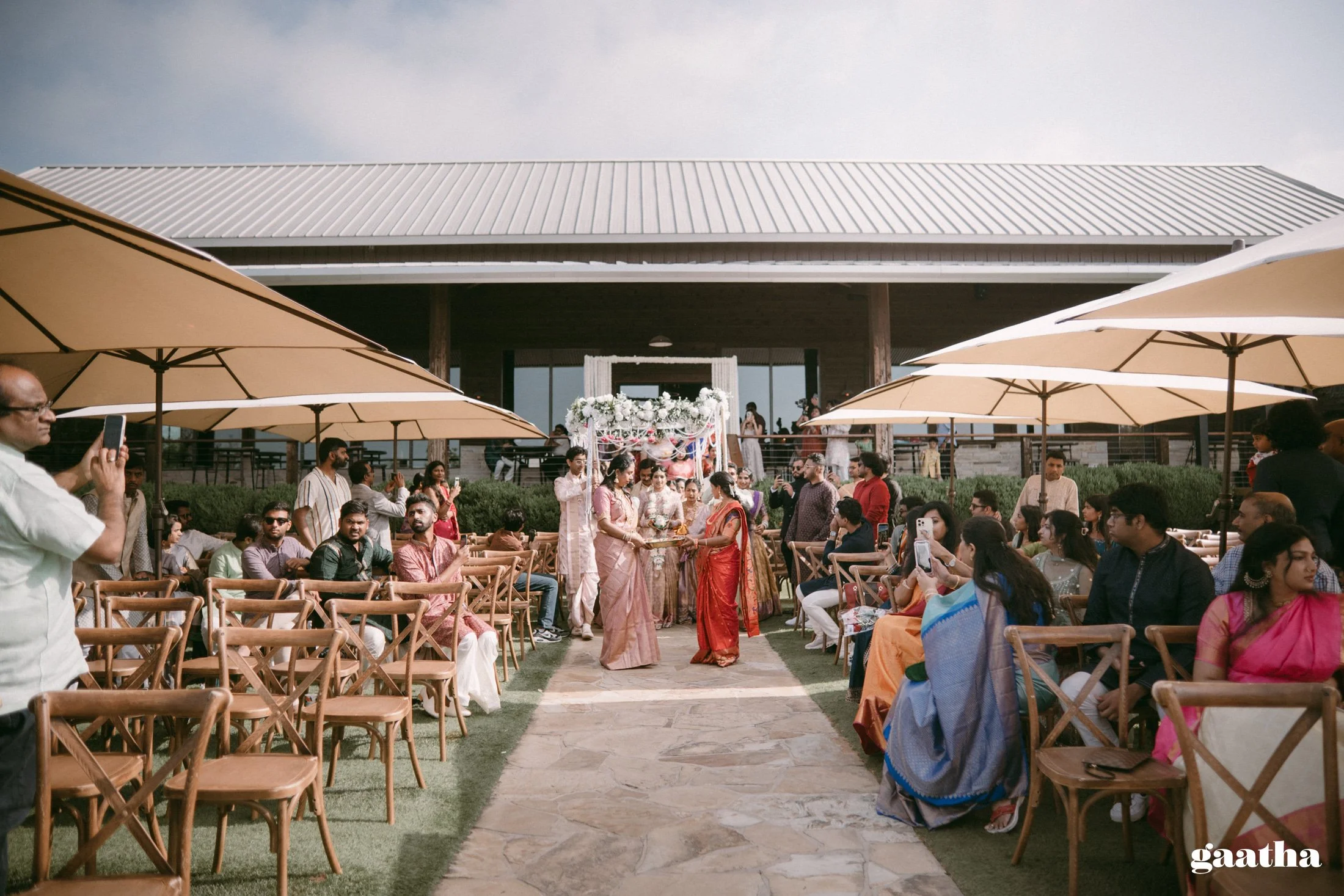 Balu & Sushmita -15183.jpg