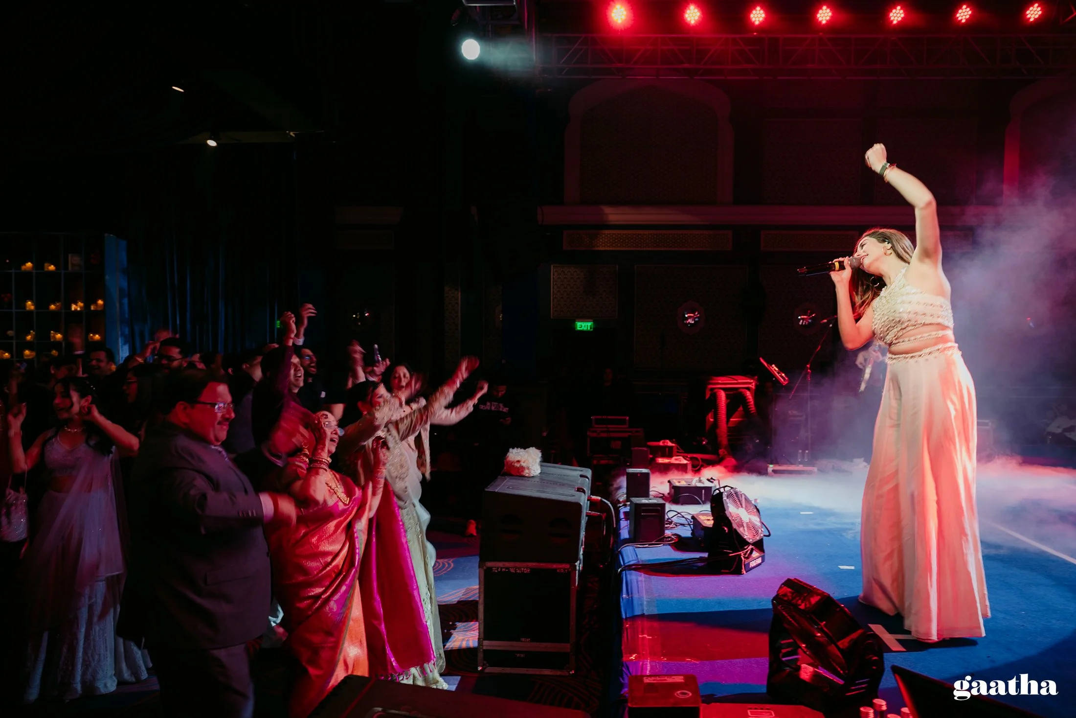 Pratiksha & Atul-23823.jpg