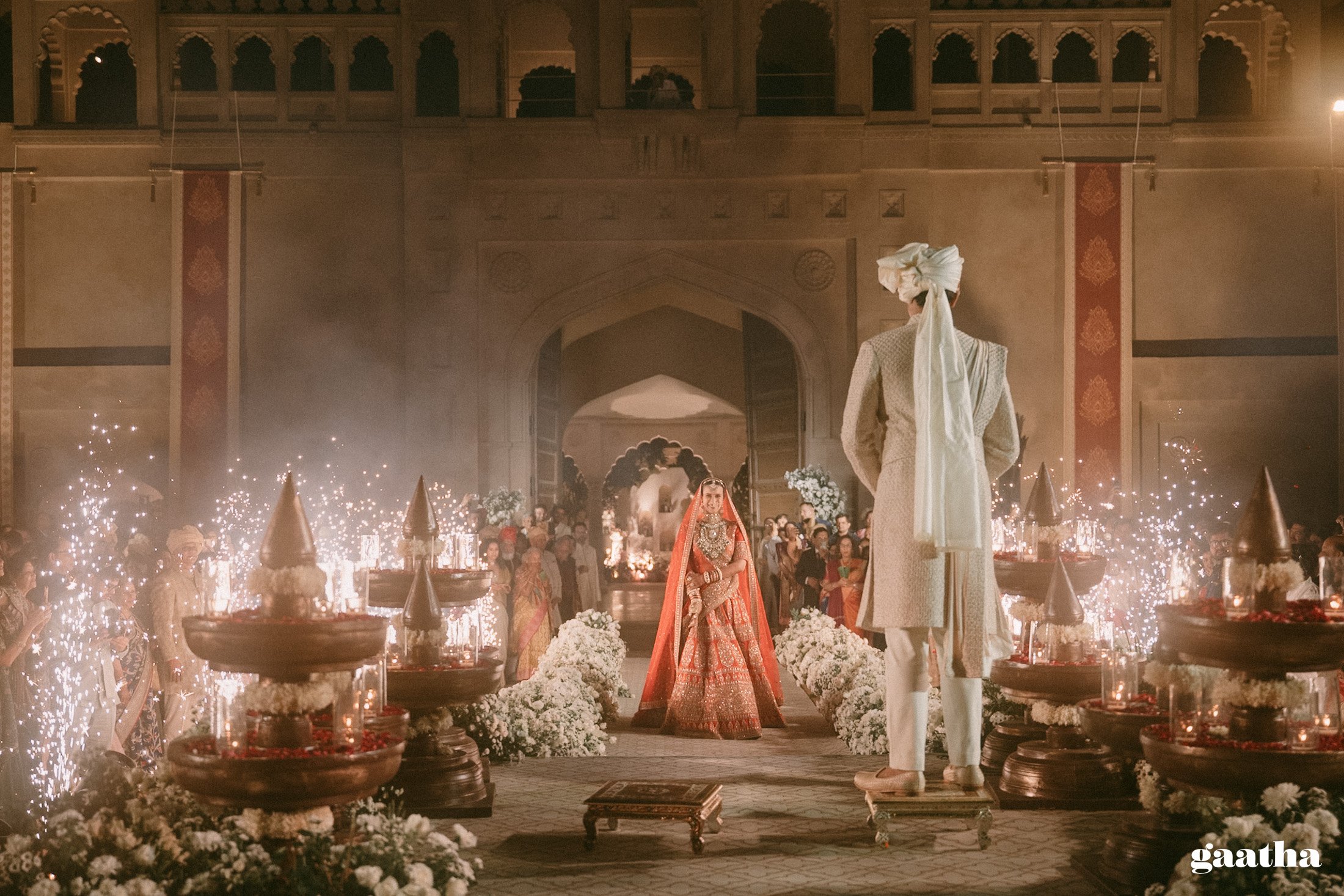 Pratiksha & Atul-39956.jpg