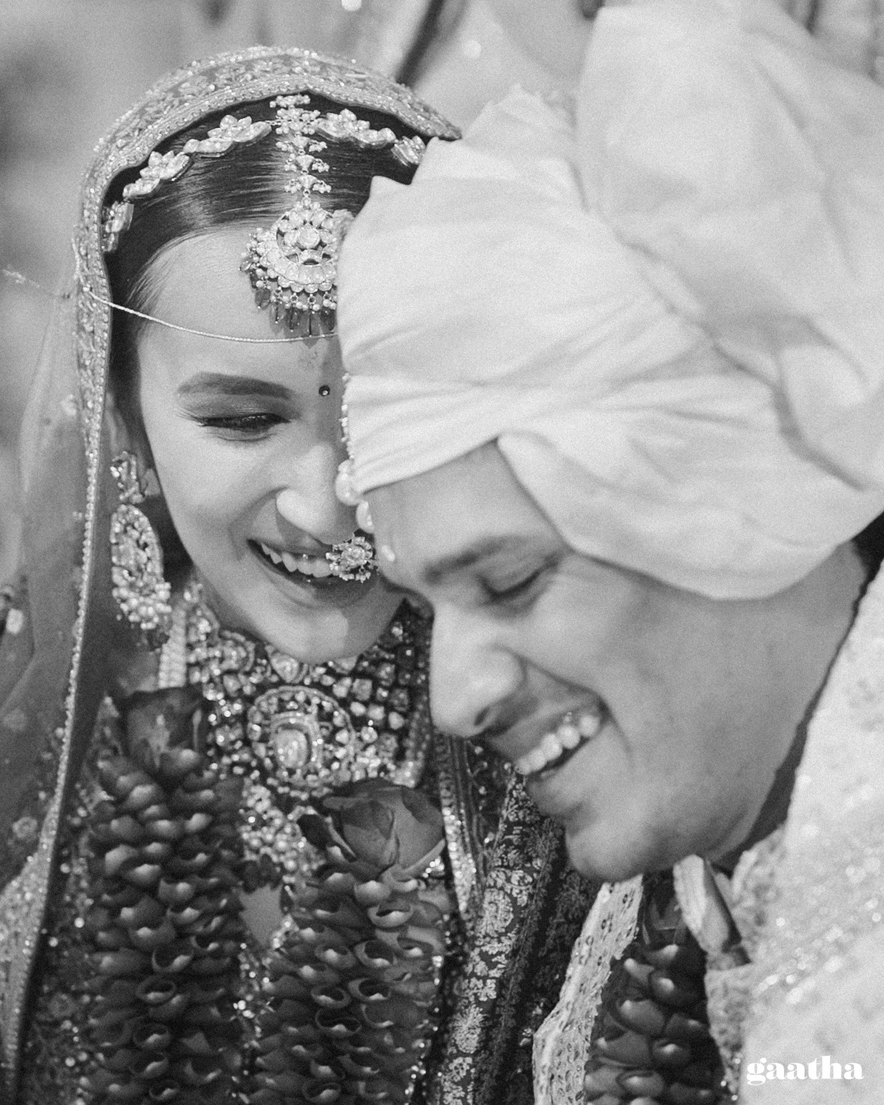 Pratiksha & Atul-43837-2.jpg