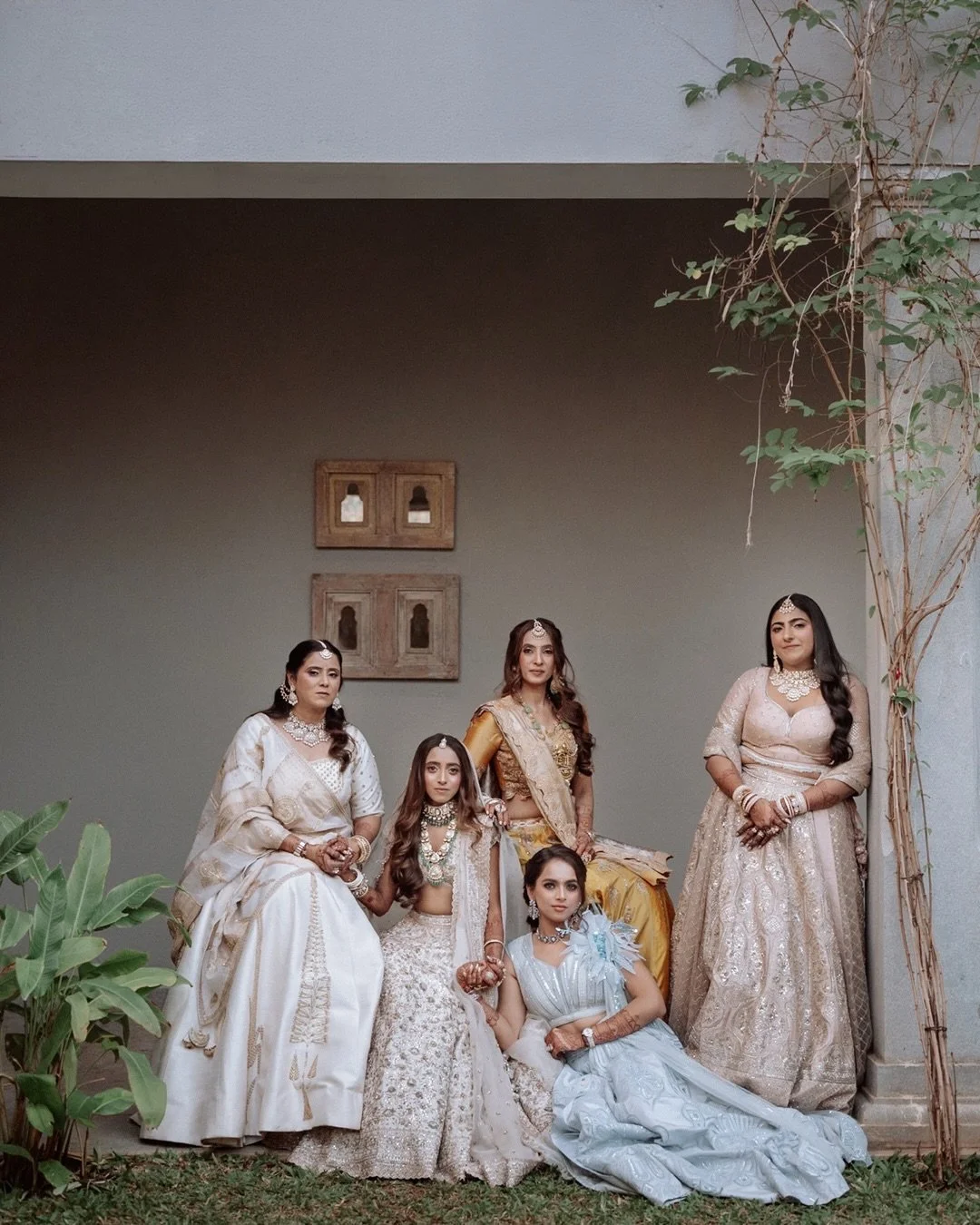Who said wedding pictures have to behave?
Sakshi &amp; Rahil. A little fashion, a lot of family, and absolutely no shortage of personality.

Wedding Planner @zesst_eventsandweddings 
Wedding Venue @amitarasa 
Hotel @jwmarriottblrgolfshire 
Decor @tot