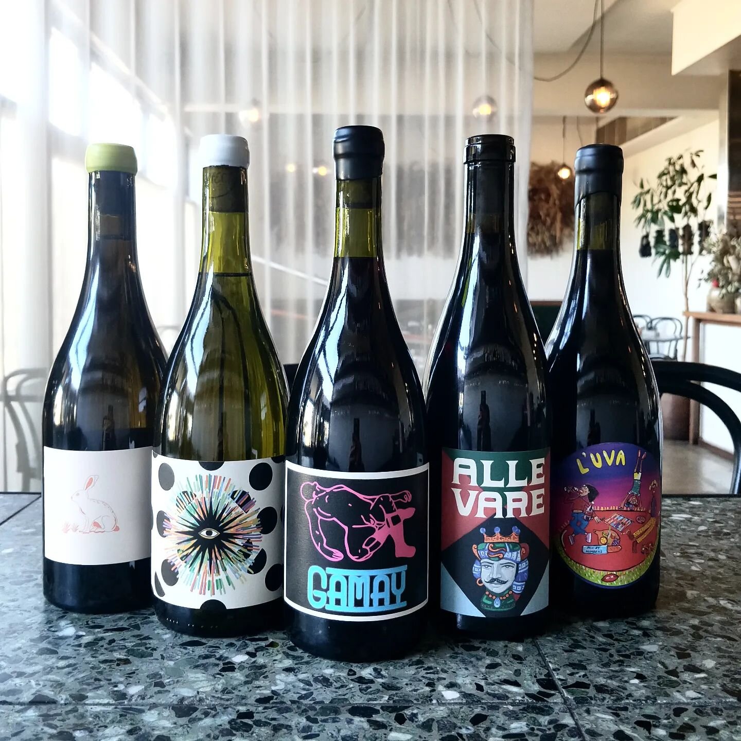 Vibrant wines from cooler climates, plenty of artistry happening inside and outside these bottles. On the pour, on the pairing, and on the list this week.