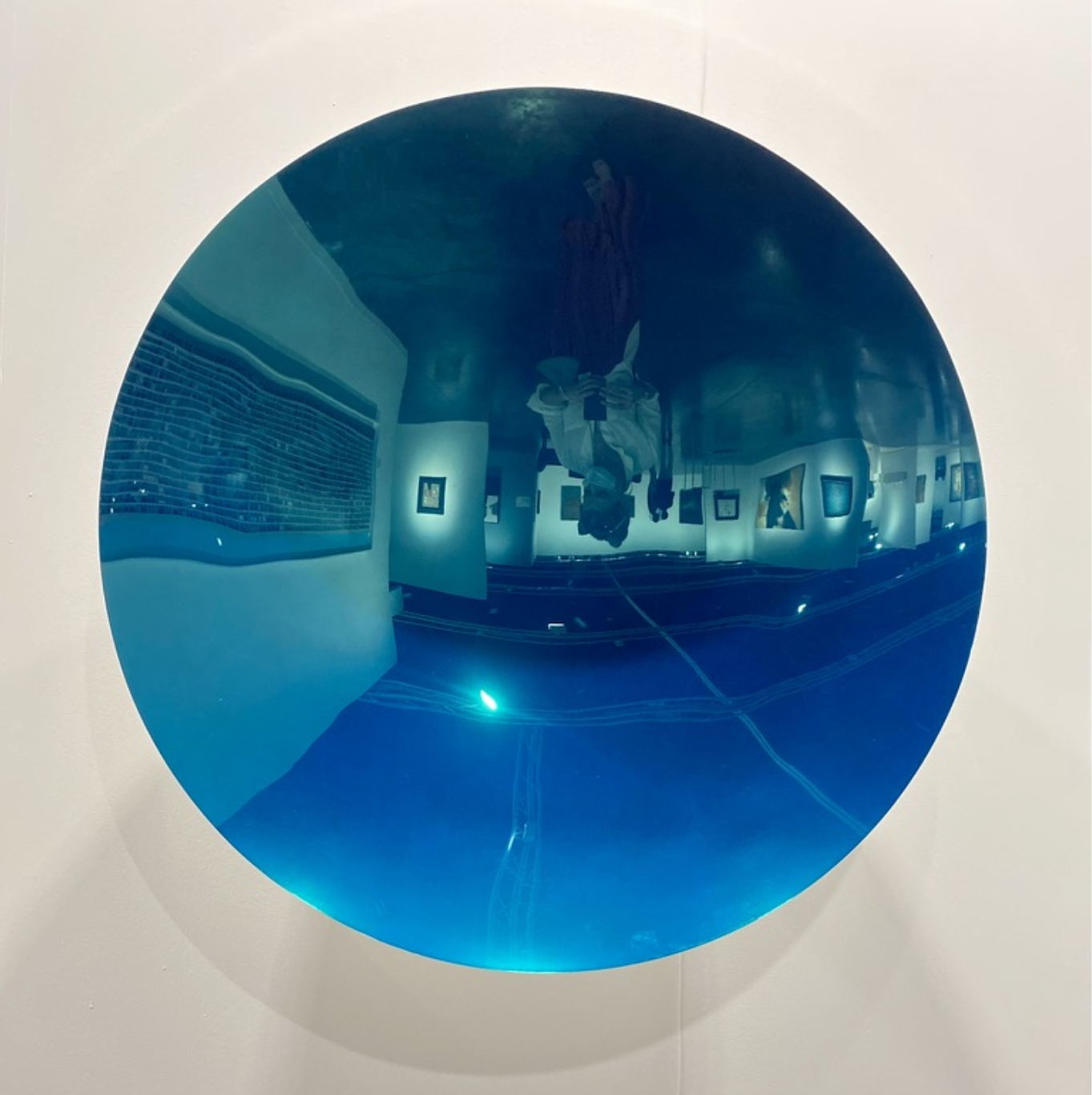 ANISH KAPOOR, Teal Mirror, 2011