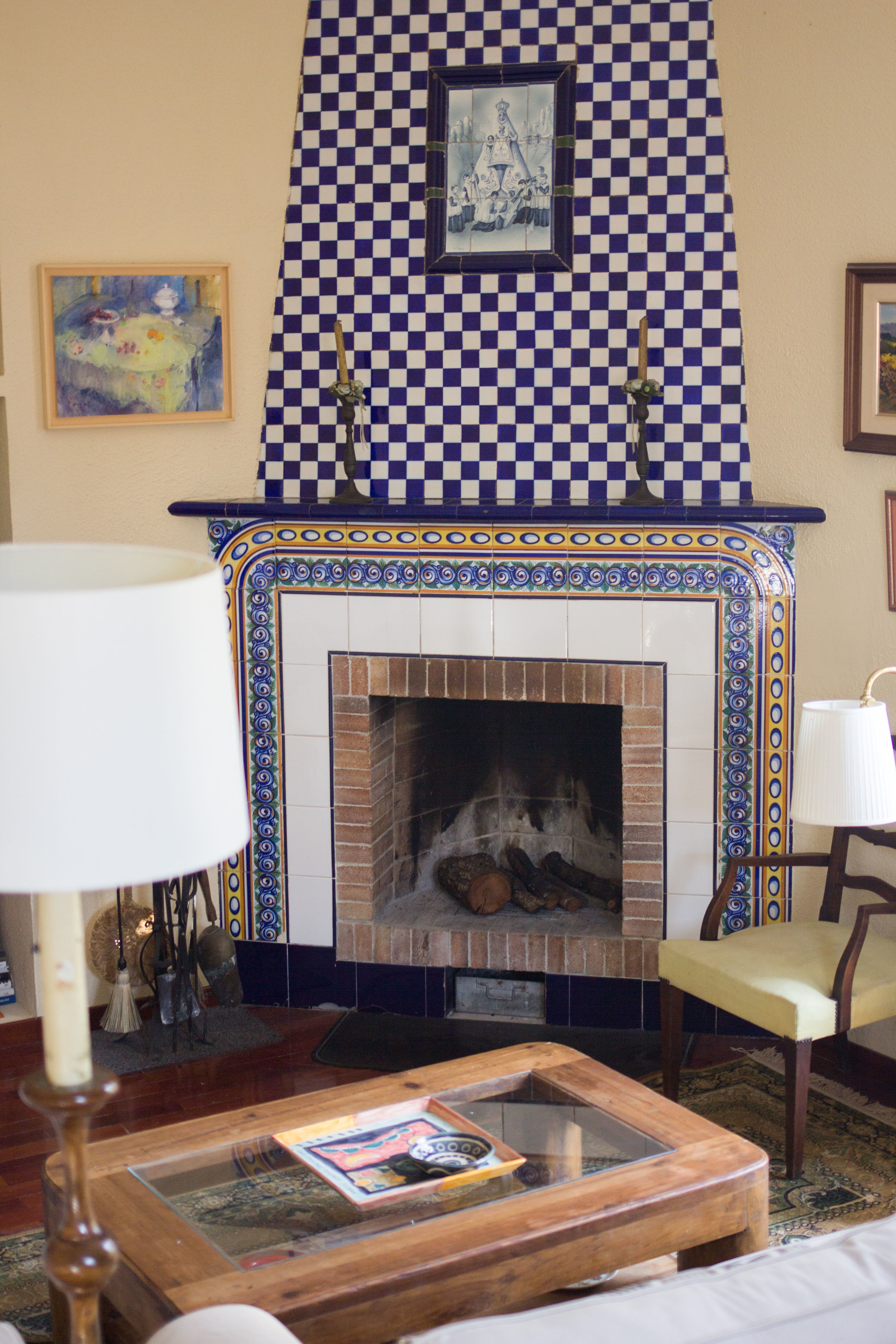 traditional Spanish painted porcelain fireplace in the living room